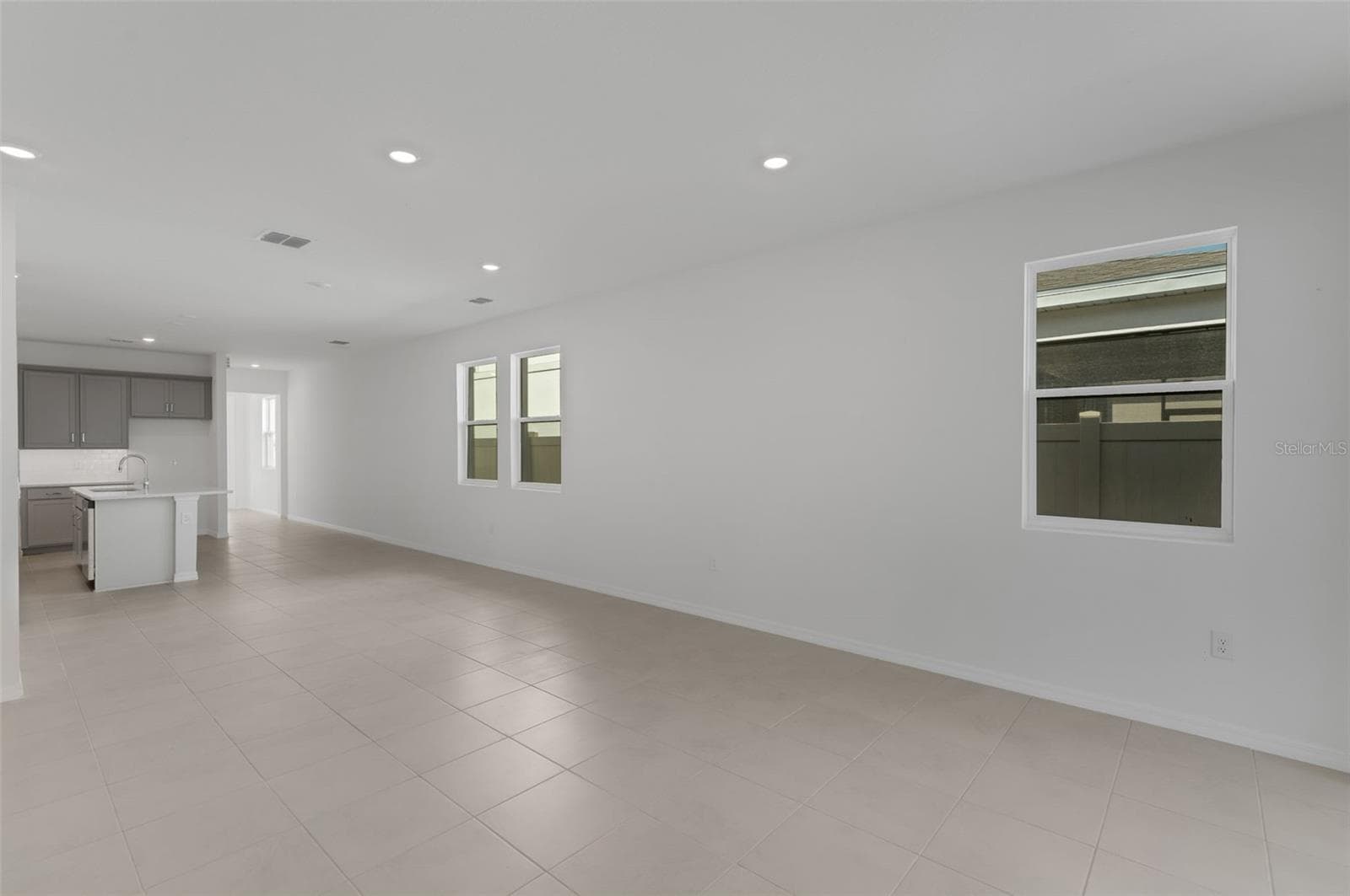 Single Family Residence at 8124 SUNNY POINT TRL, PARRISH, photo 15 of 36