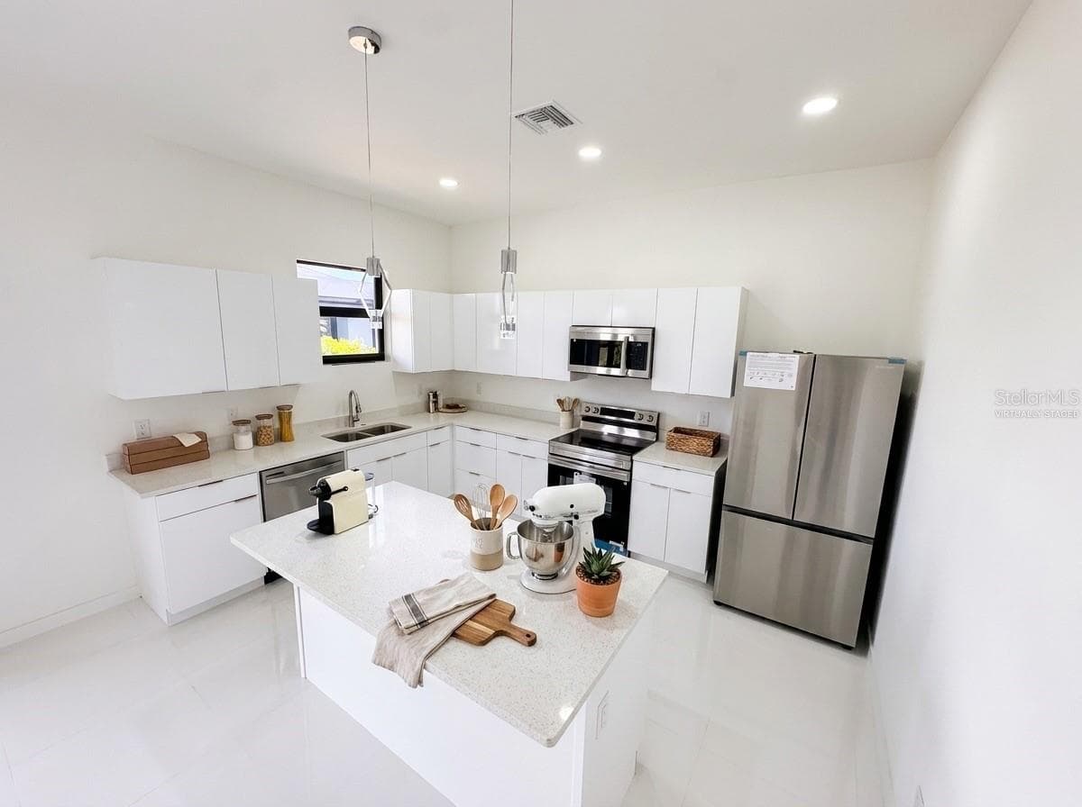 virtually staged - 4324 JACARANDA PKWY W, CAPE CORAL