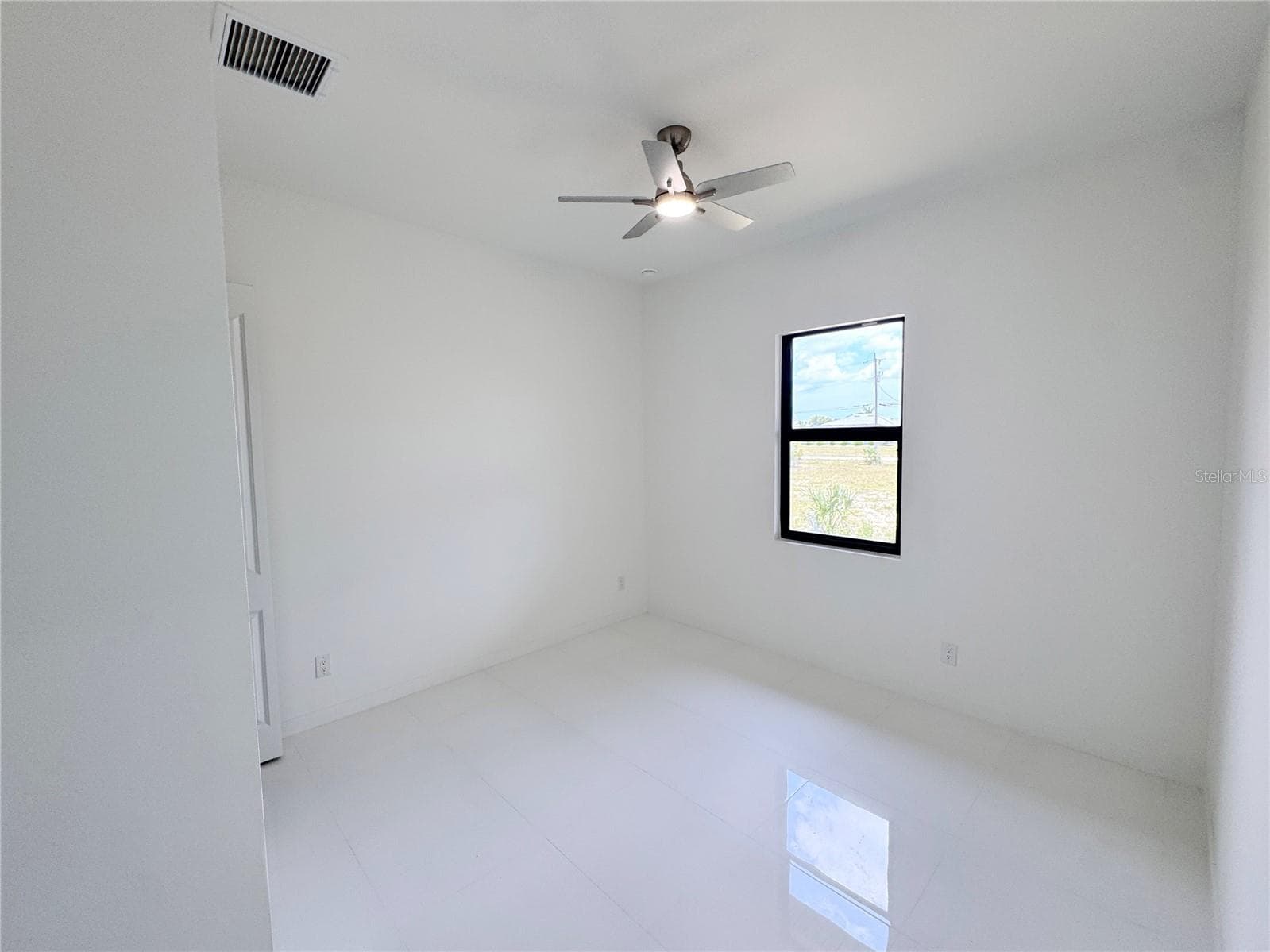 Single Family Residence at 4324 JACARANDA PKWY W, CAPE CORAL, photo 16 of 36
