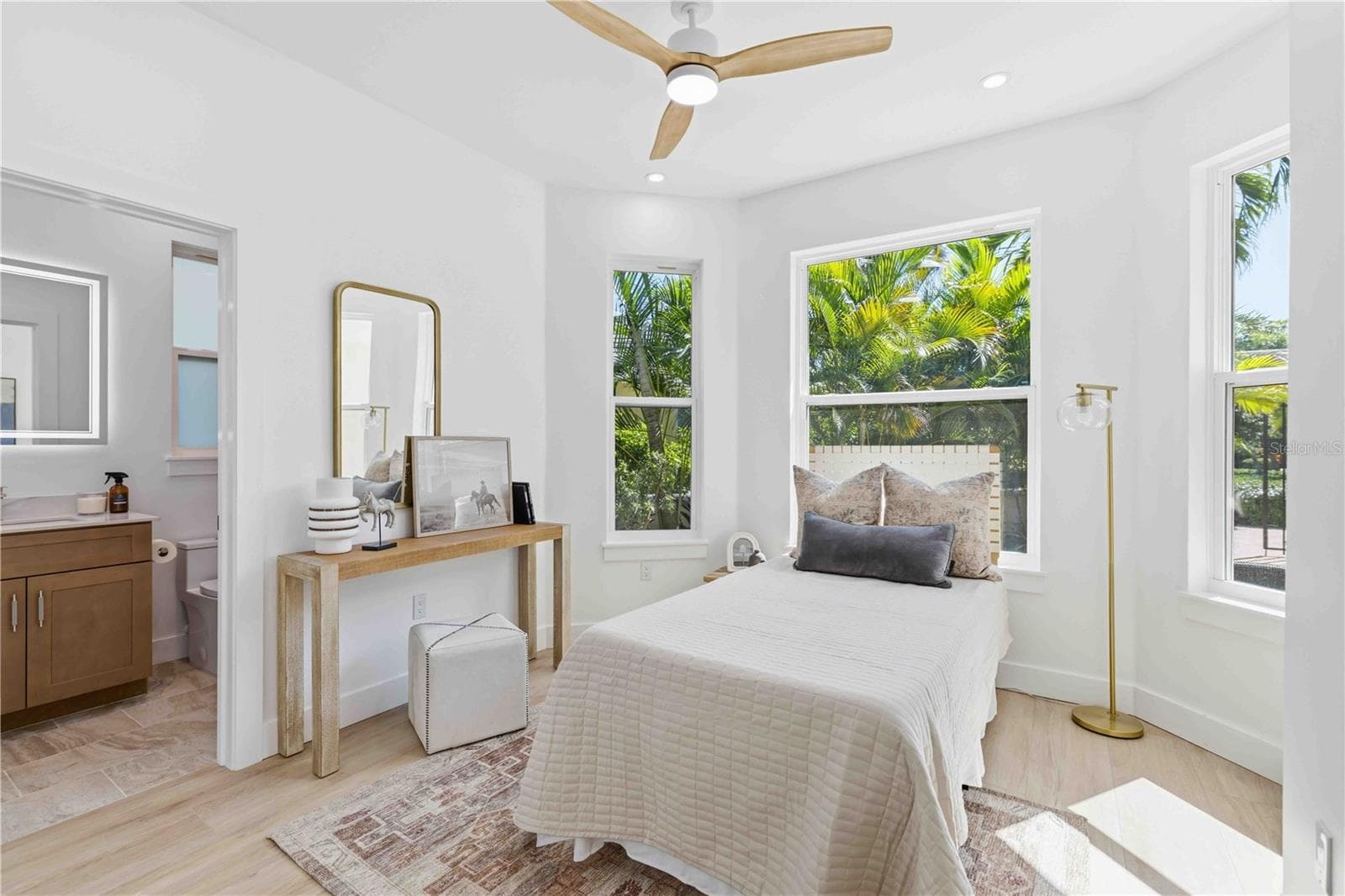 Bedroom 3 or convert 2 office - 1354 TEAROSE PL, SARASOTA
