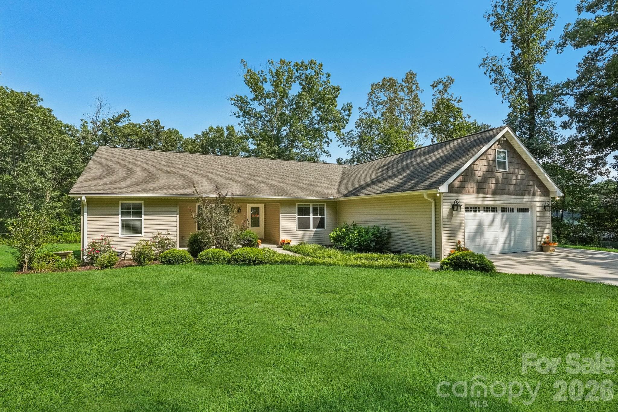 Single Family Residence at Lincolnton, photo 6 of 47