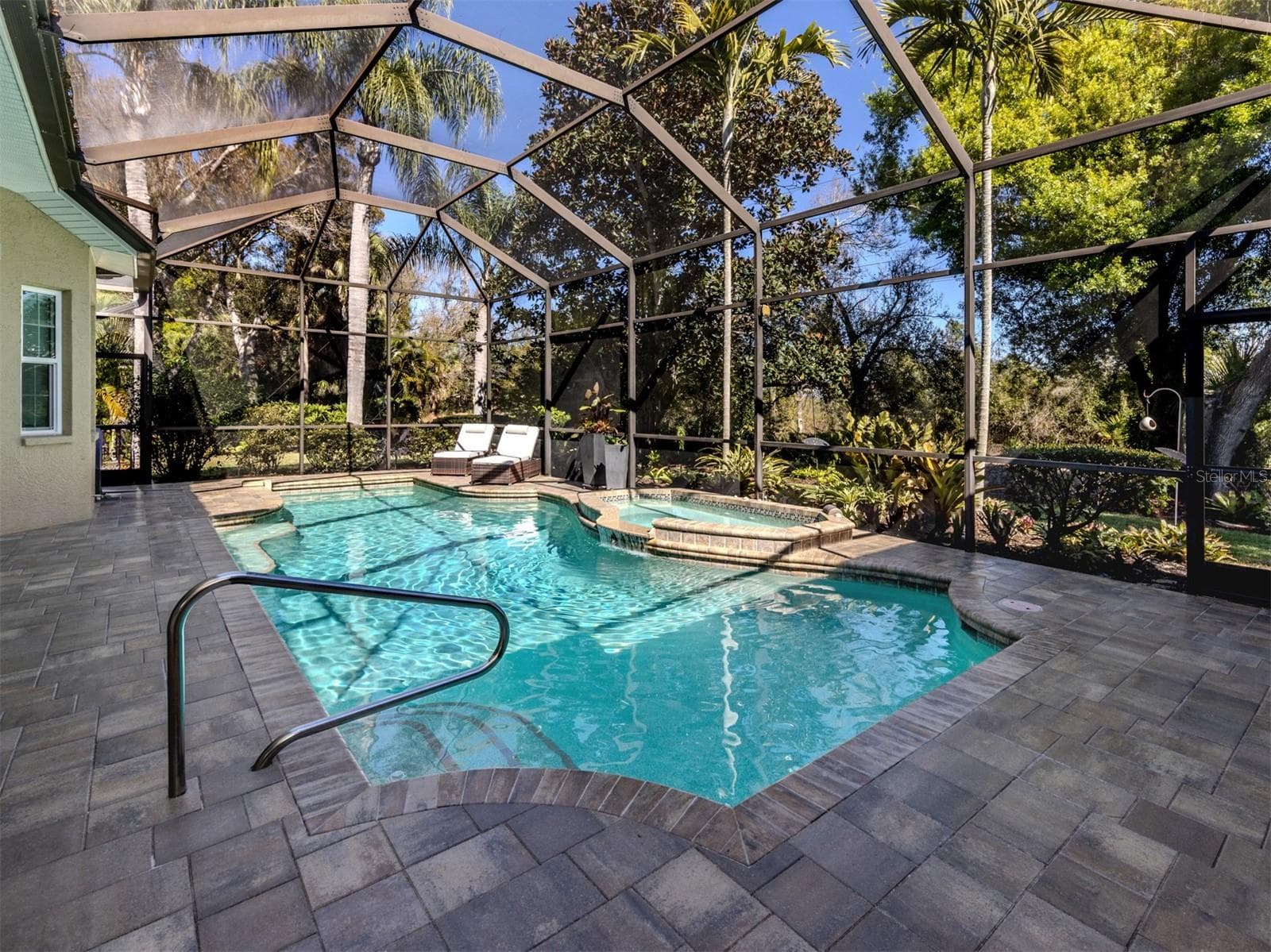 Single Family Residence at 444 TREMINGHAM WAY, VENICE, photo 14 of 105