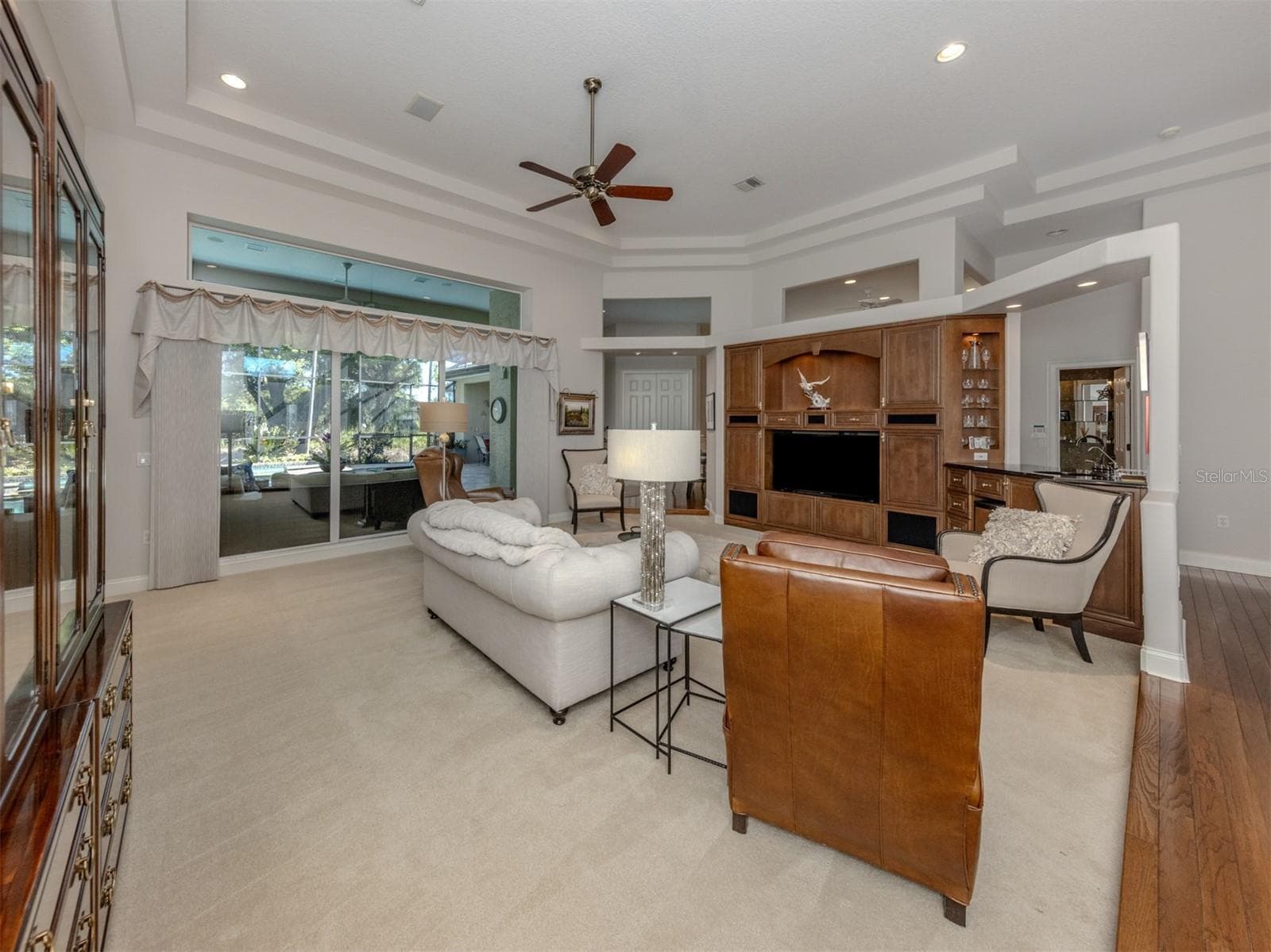 Single Family Residence at 444 TREMINGHAM WAY, VENICE, photo 23 of 105