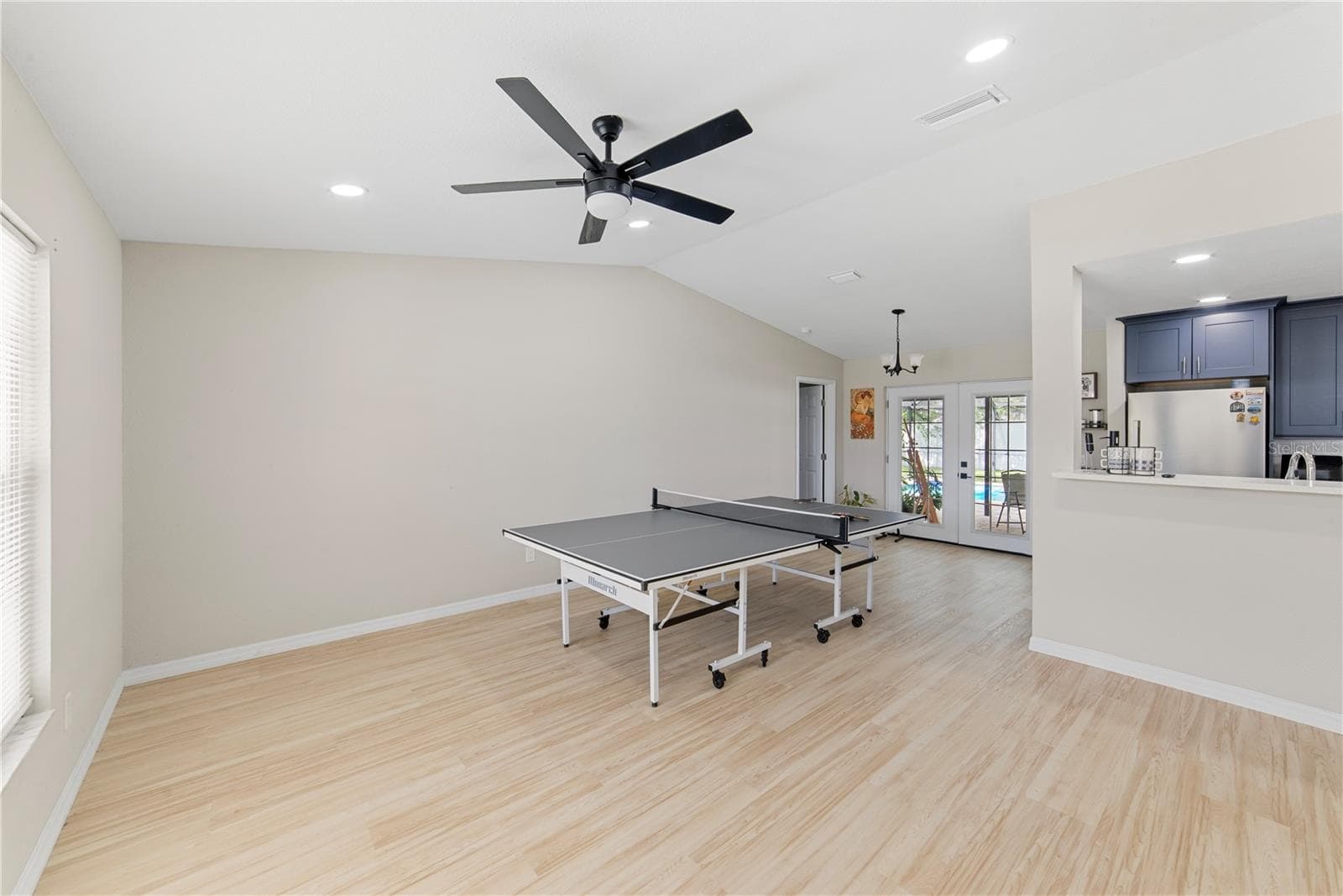 Single Family Residence at 1003 RED OAK CIR, BRANDON, photo 15 of 36