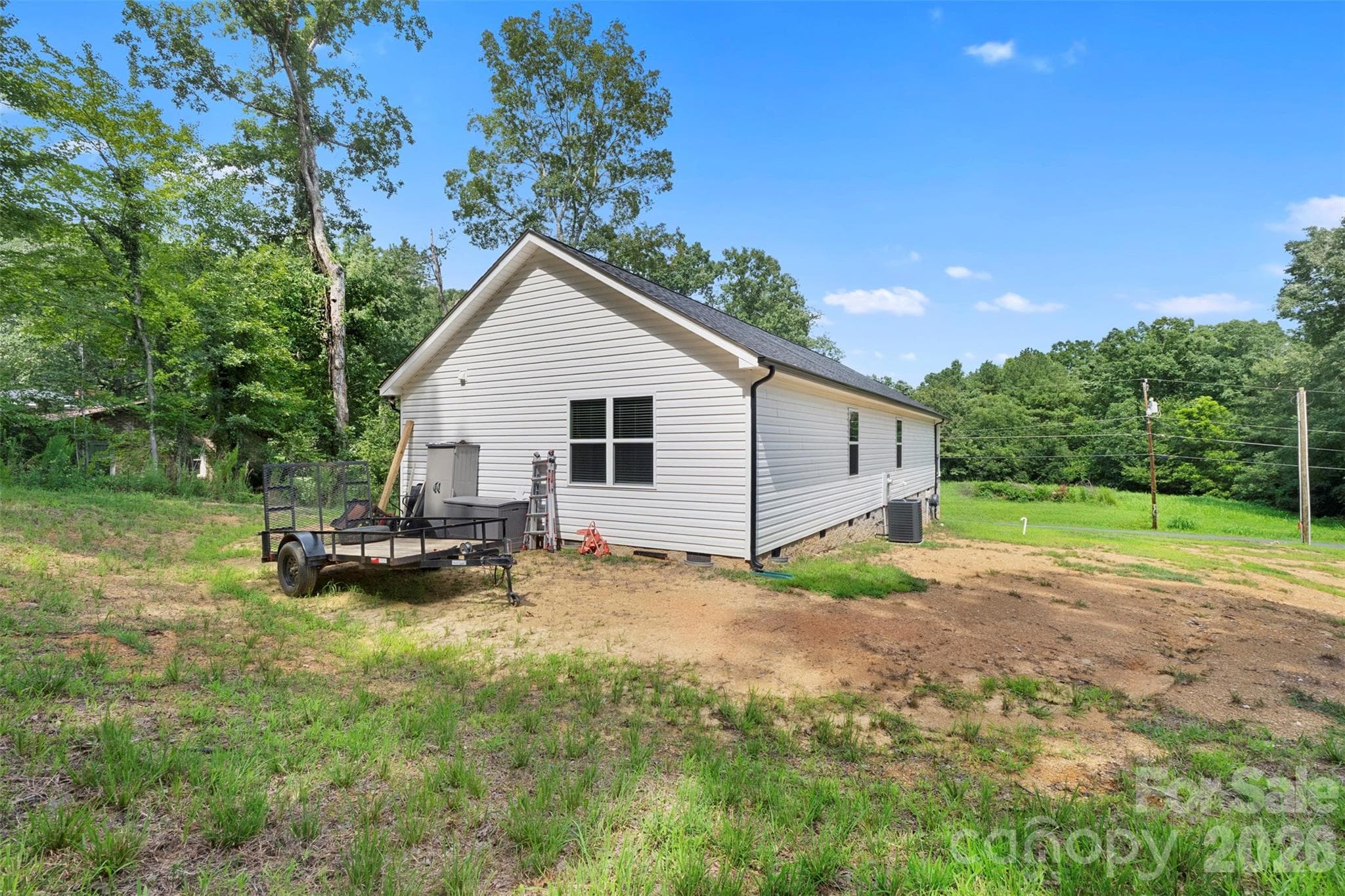 Single Family Residence at 542 Oak Road, Norwood, photo 3 of 26