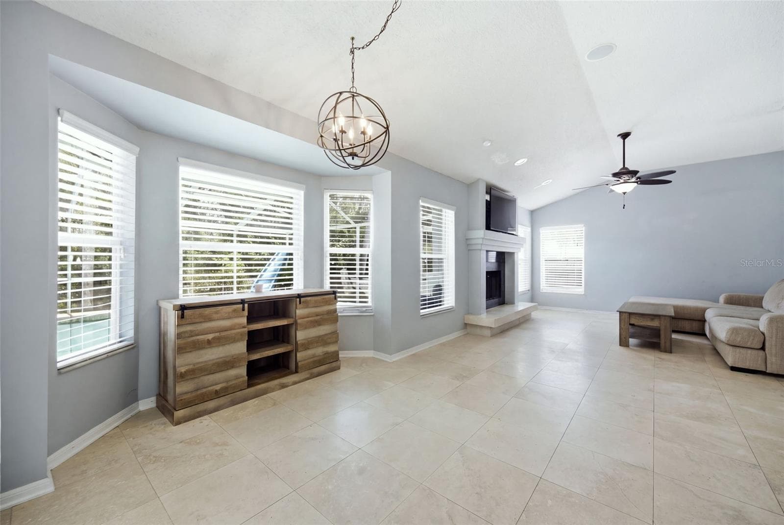 Single Family Residence at 28707 RALEIGH PL, WESLEY CHAPEL, photo 12 of 42