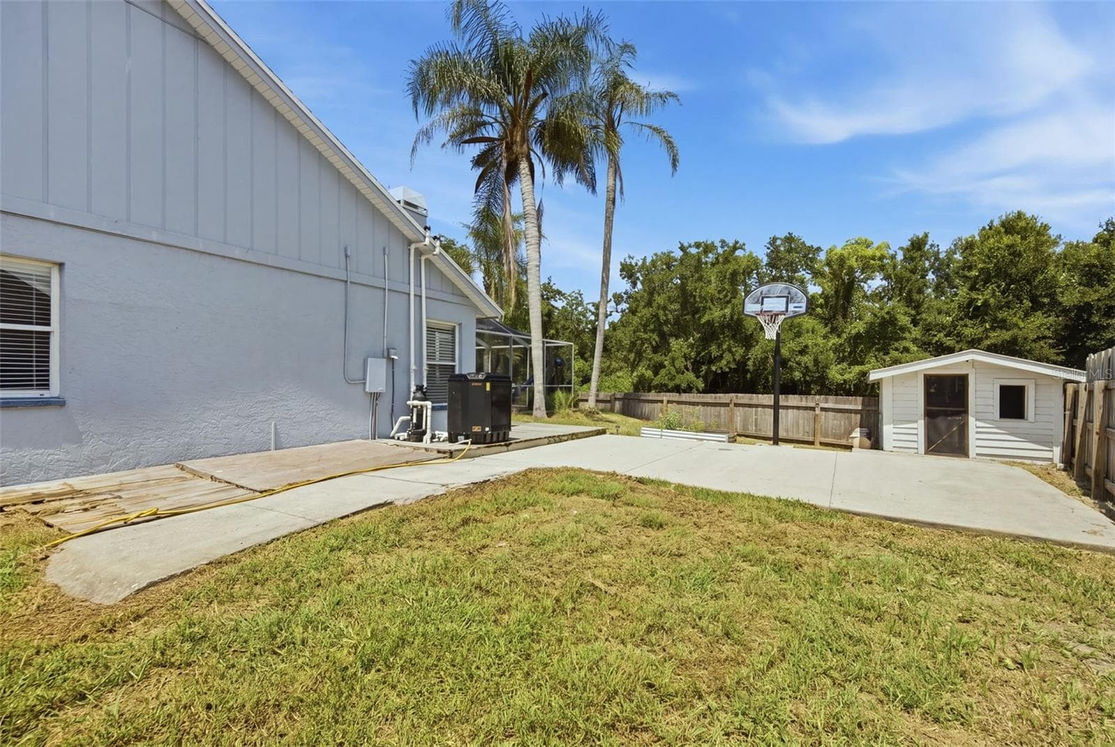 Single Family Residence at 28707 RALEIGH PL, WESLEY CHAPEL, photo 35 of 42