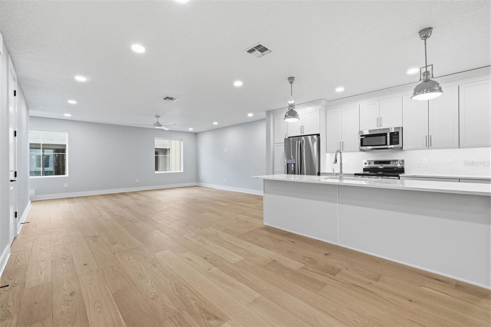Townhouse at 4208 W CARMEN ST #B, TAMPA, photo 7 of 35