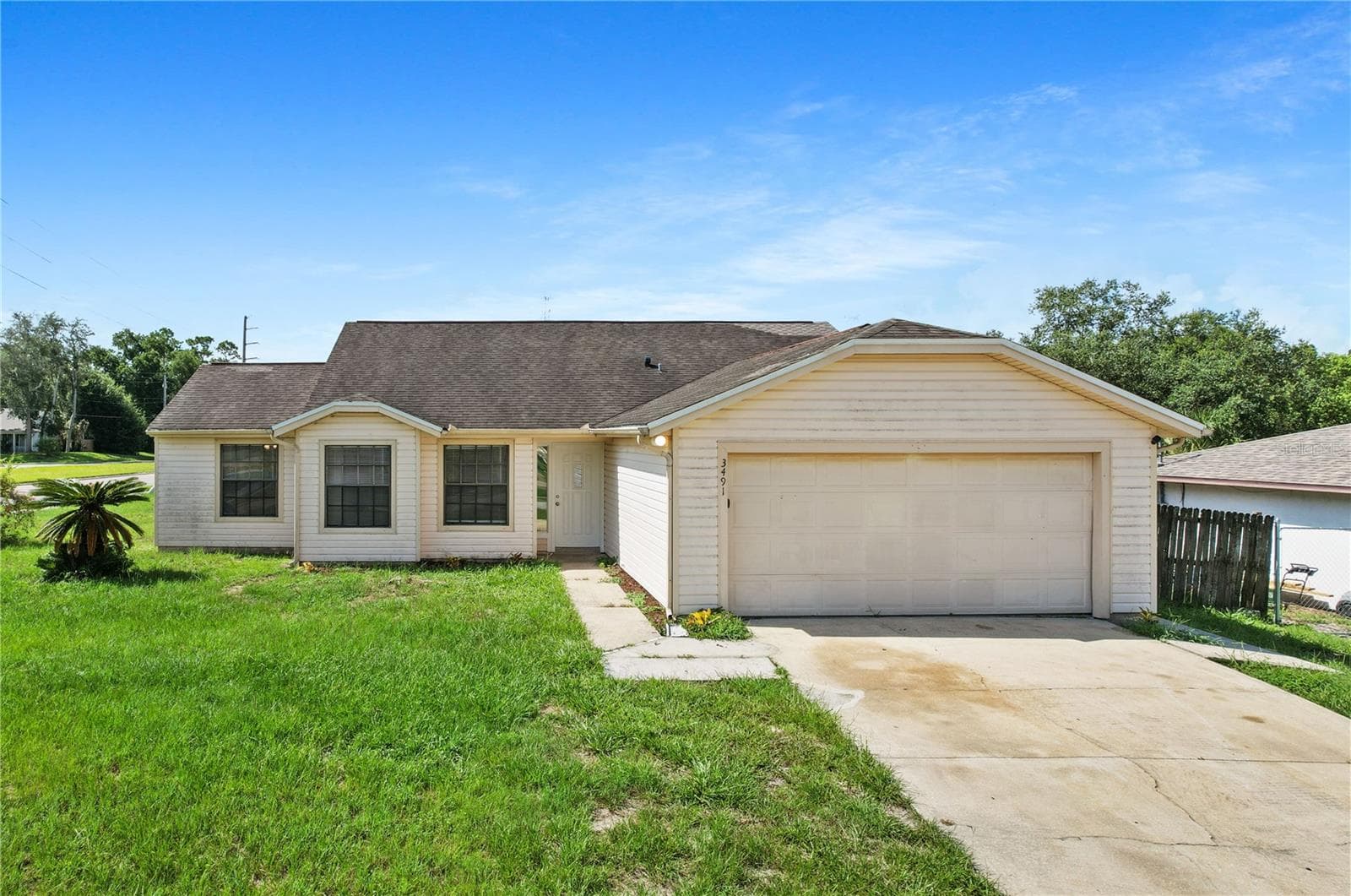 Single Family Residence at 3491 MONUMENT DR, DELTONA, photo 2 of 37