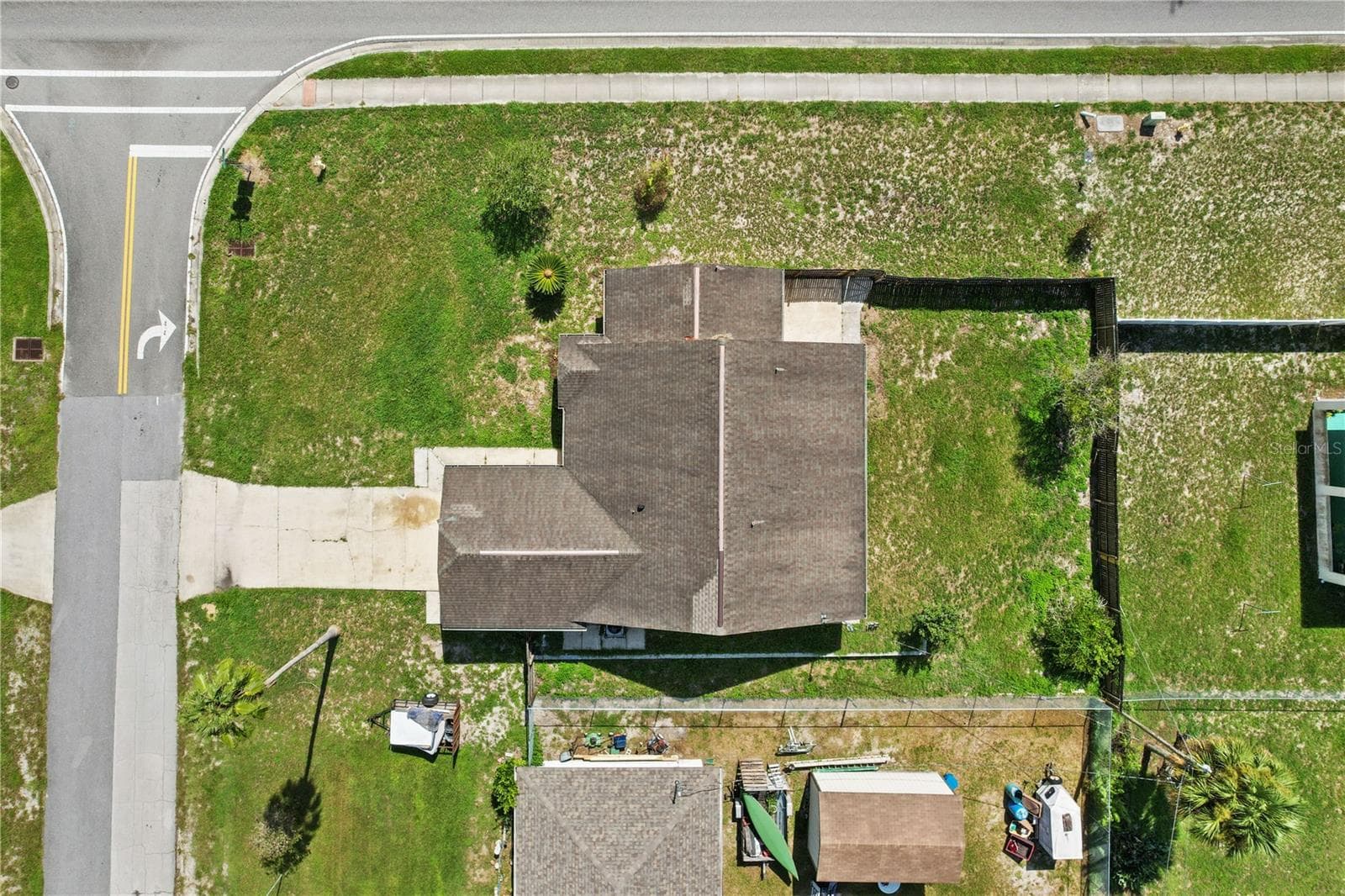 Single Family Residence at 3491 MONUMENT DR, DELTONA, photo 6 of 37