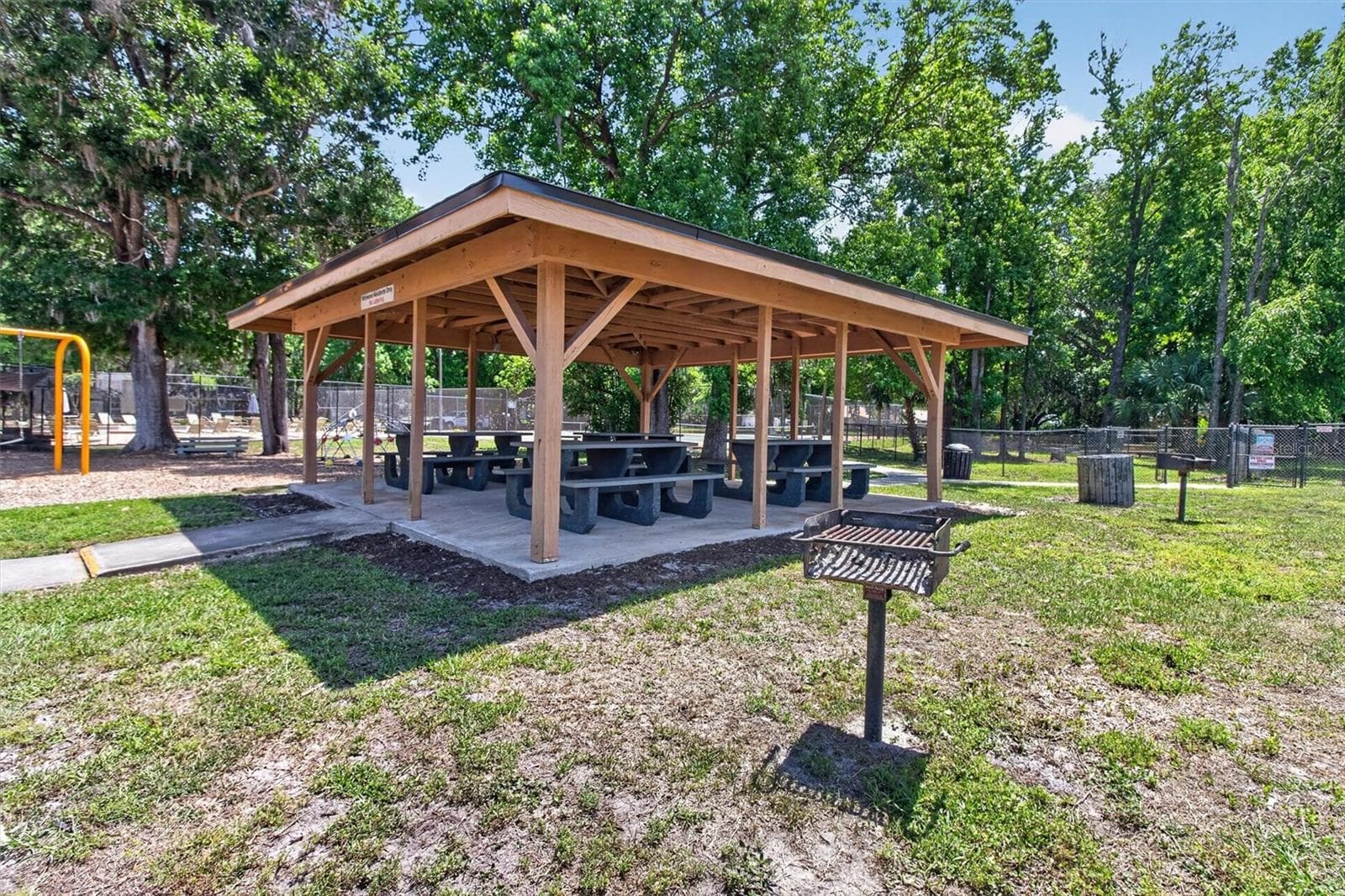 Single Family Residence at 736 SUMMERLAND DR, WINTER SPRINGS, photo 44 of 56