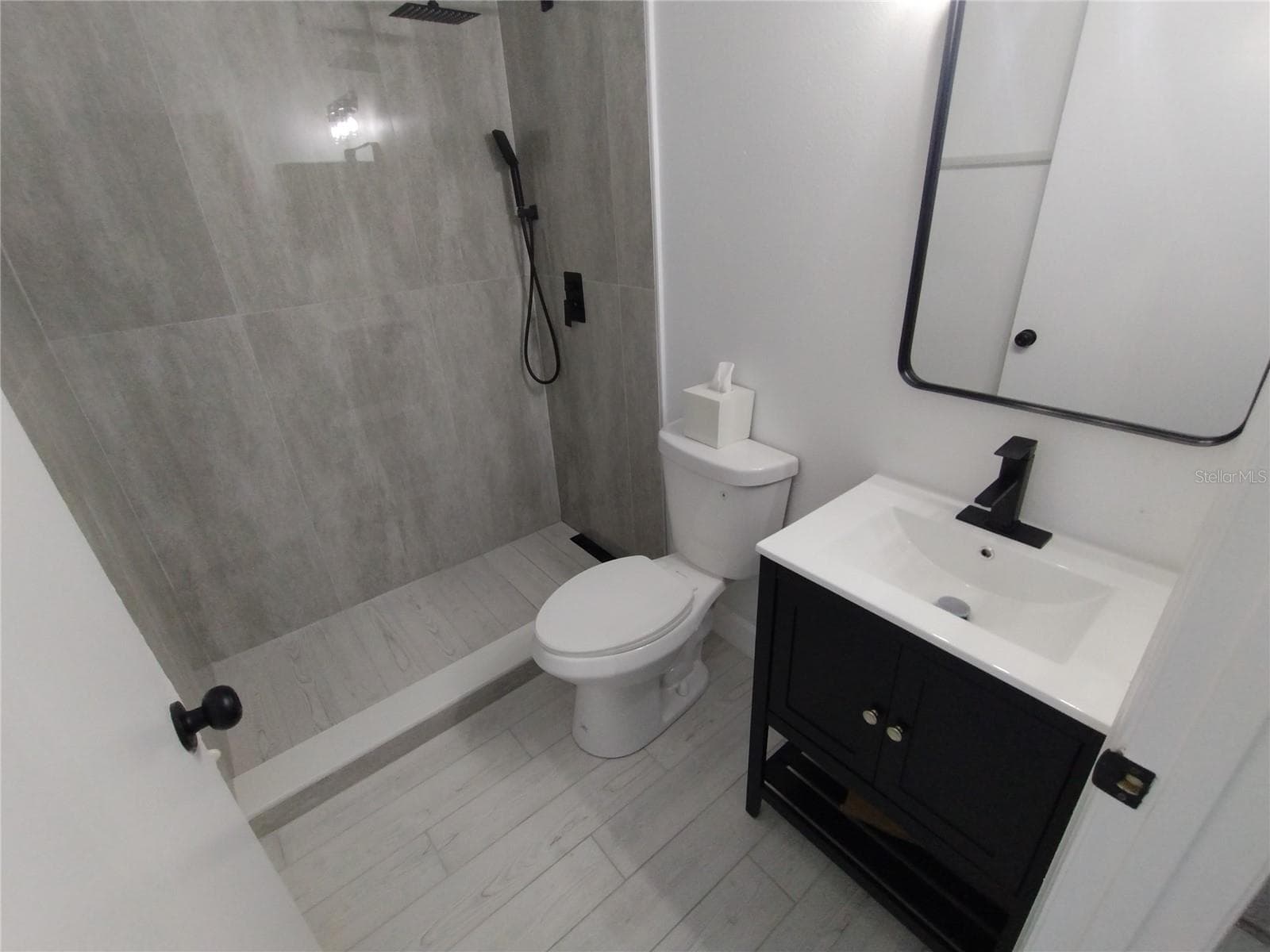 Single Family Residence at 1716 CHATHAM CIR, APOPKA, photo 21 of 47