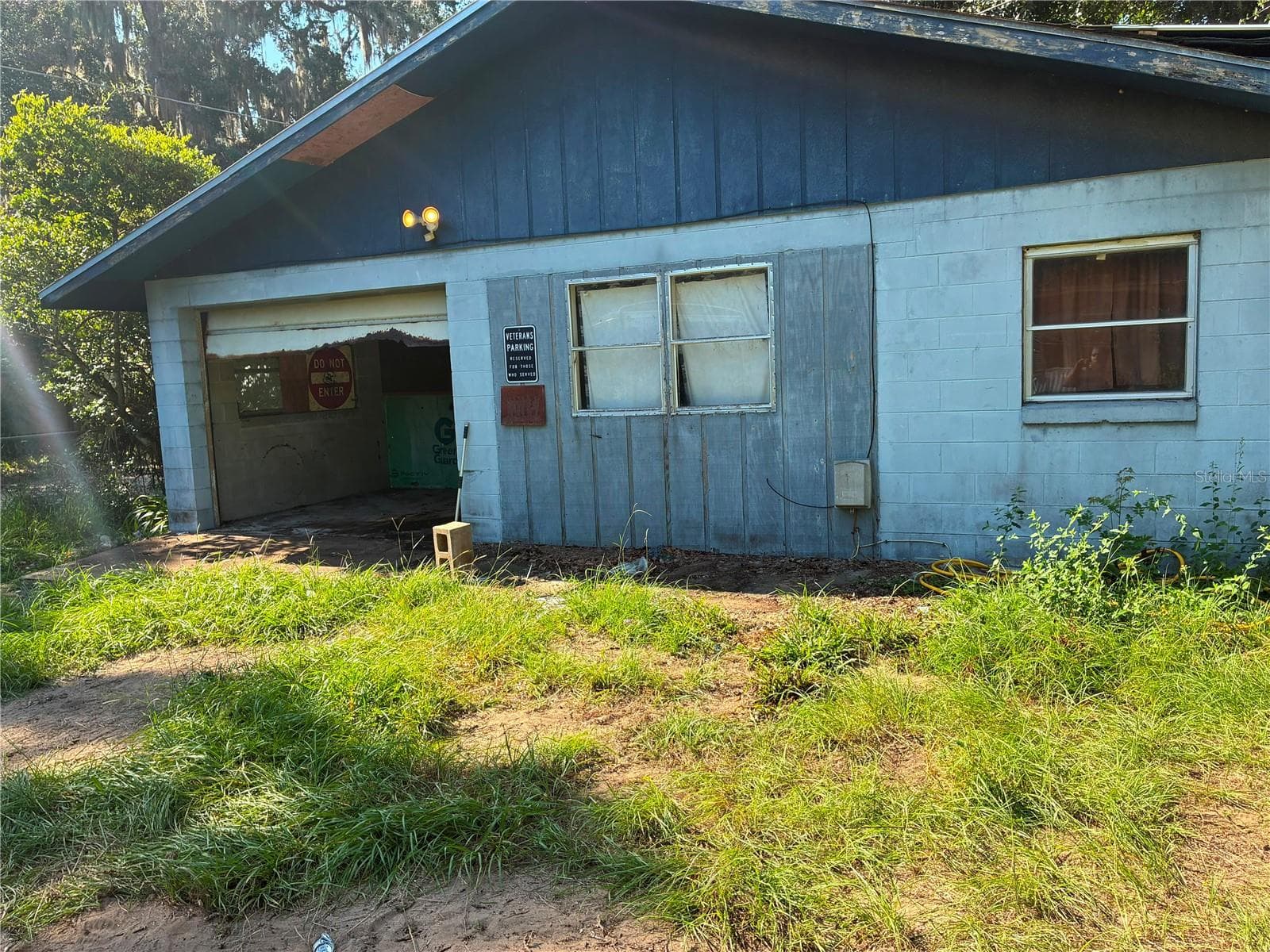 Mobile Home at 17990 SE 51ST ST, OCKLAWAHA, photo 4 of 55