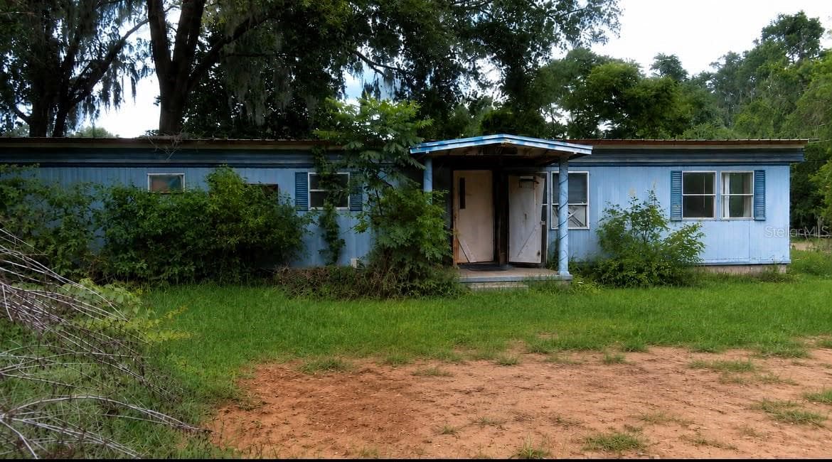 Mobile Home at 17990 SE 51ST ST, OCKLAWAHA, photo 6 of 55