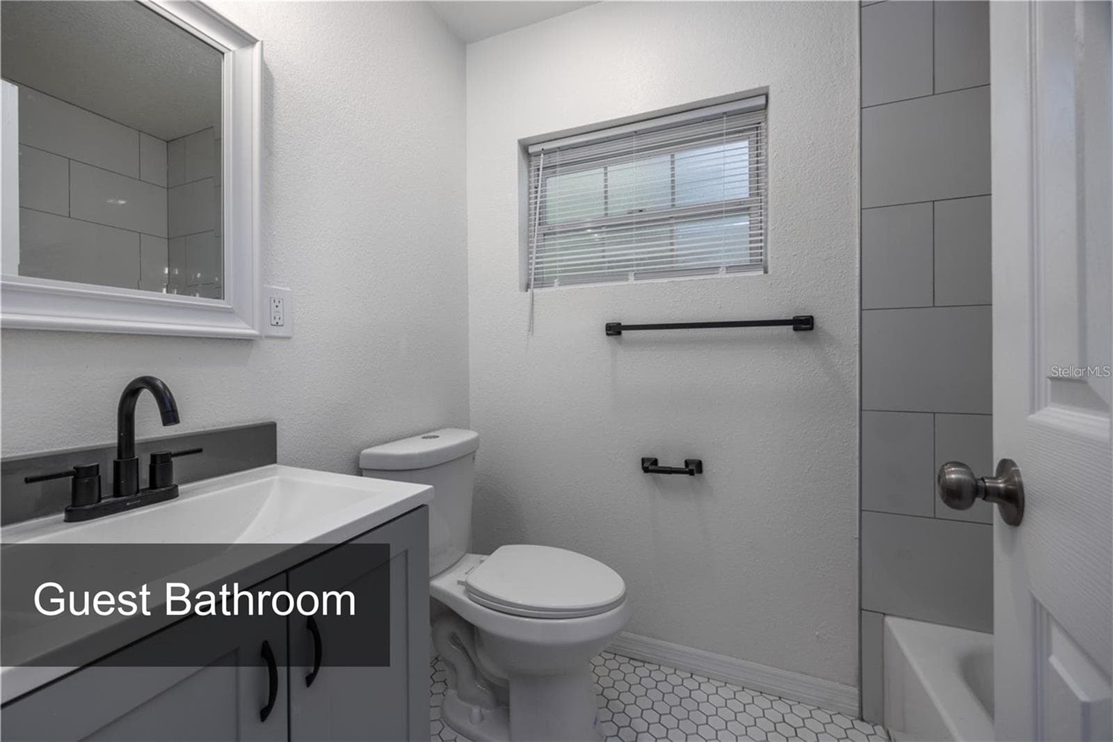 Guest Bathroom - 640 NW 36TH TER, GAINESVILLE
