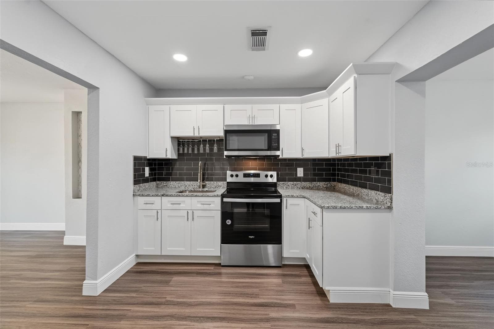 Single Family Residence at 7377 ROYAL PALM DR, NEW PORT RICHEY, photo 10 of 37