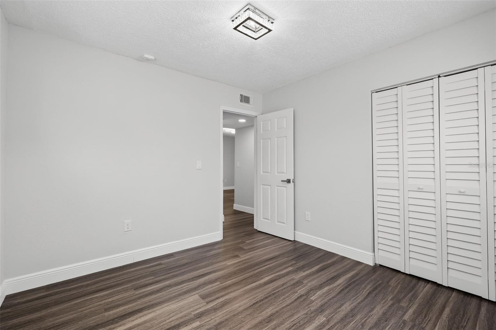 Single Family Residence at 7377 ROYAL PALM DR, NEW PORT RICHEY, photo 27 of 37