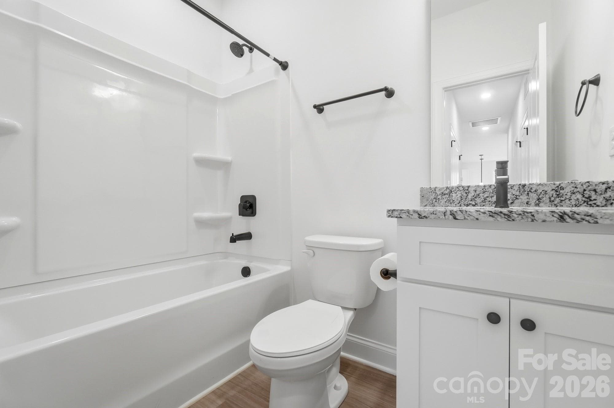 Hall Bath - 13911 Stillwood Place, Matthews