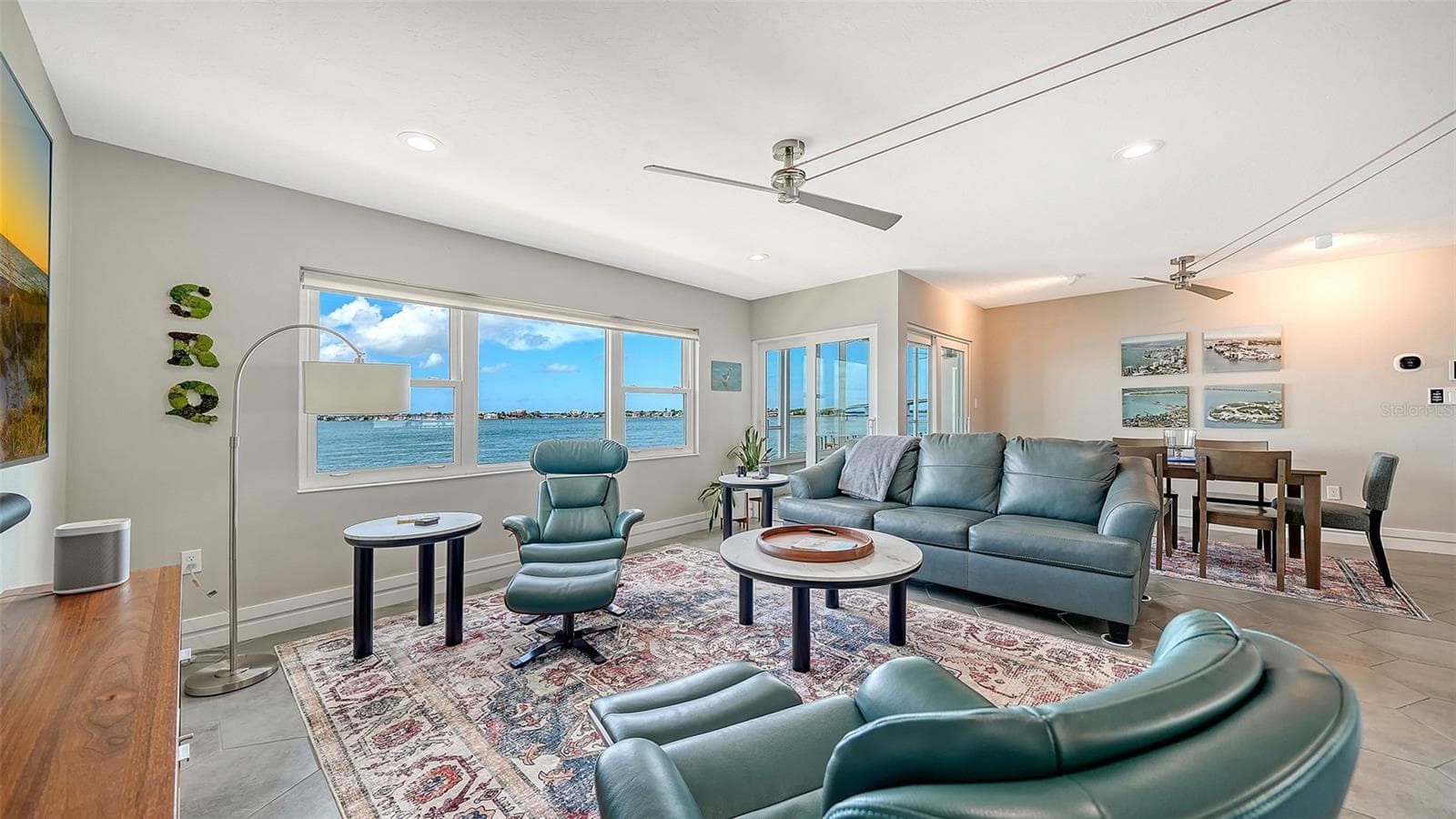 Condominium at 400 GOLDEN GATE PT #22, SARASOTA, photo 3 of 39