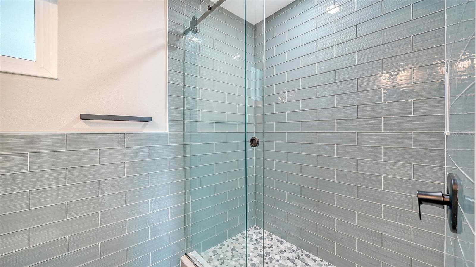 Condominium at 400 GOLDEN GATE PT #22, SARASOTA, photo 22 of 39