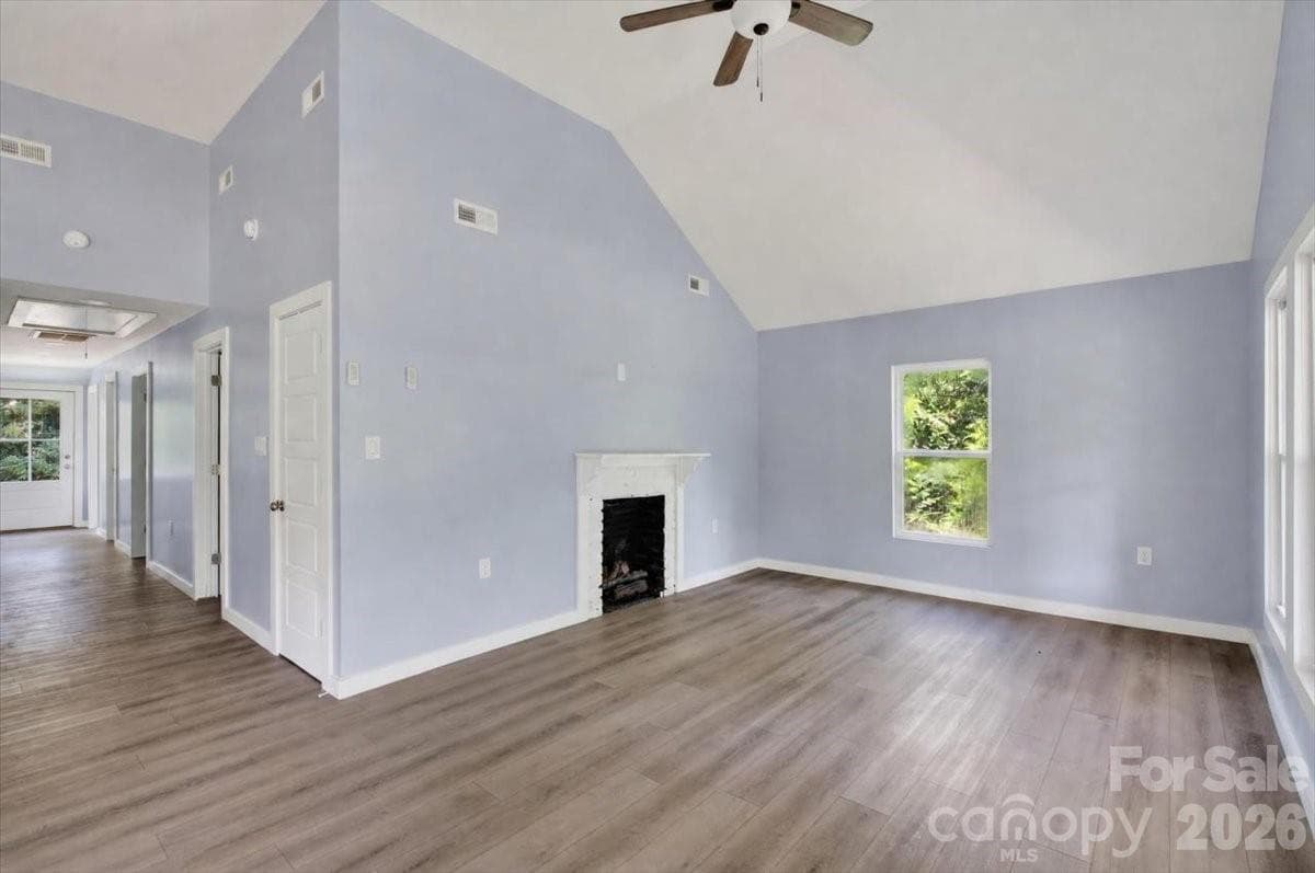 Single Family Residence at 480 Wyatt Grove Church Road, Gold Hill, photo 5 of 38