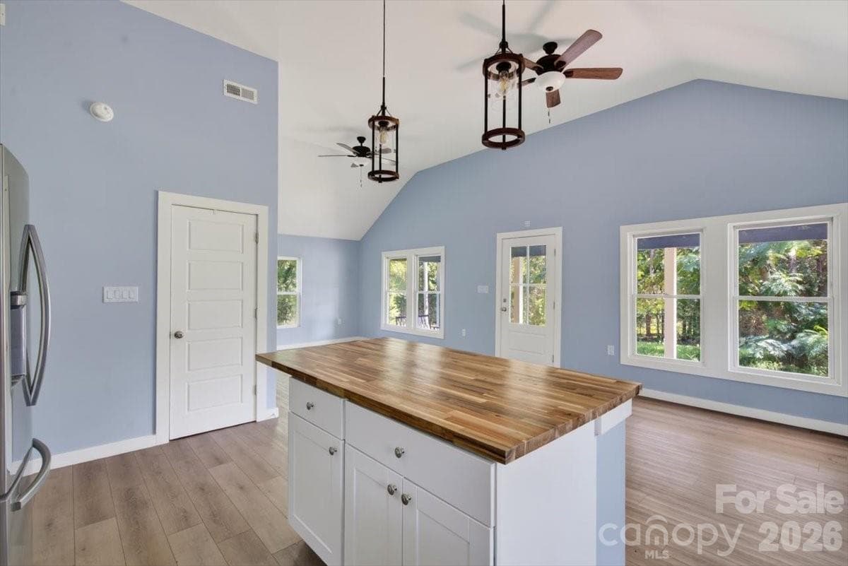 Single Family Residence at 480 Wyatt Grove Church Road, Gold Hill, photo 9 of 38