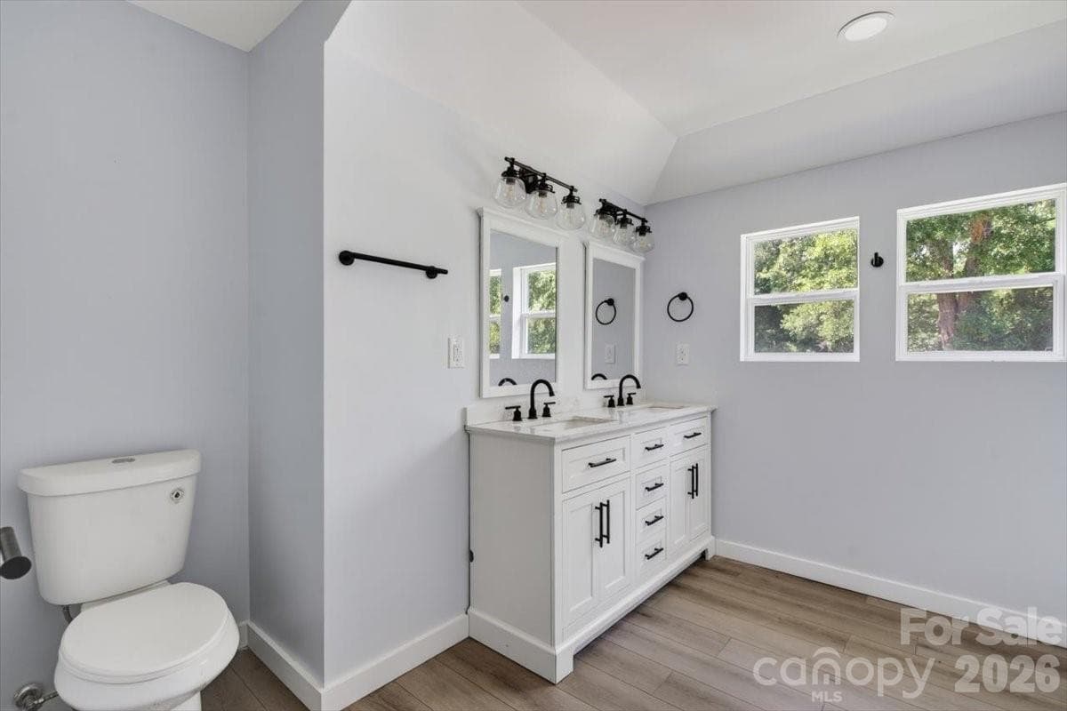 Single Family Residence at 480 Wyatt Grove Church Road, Gold Hill, photo 20 of 38
