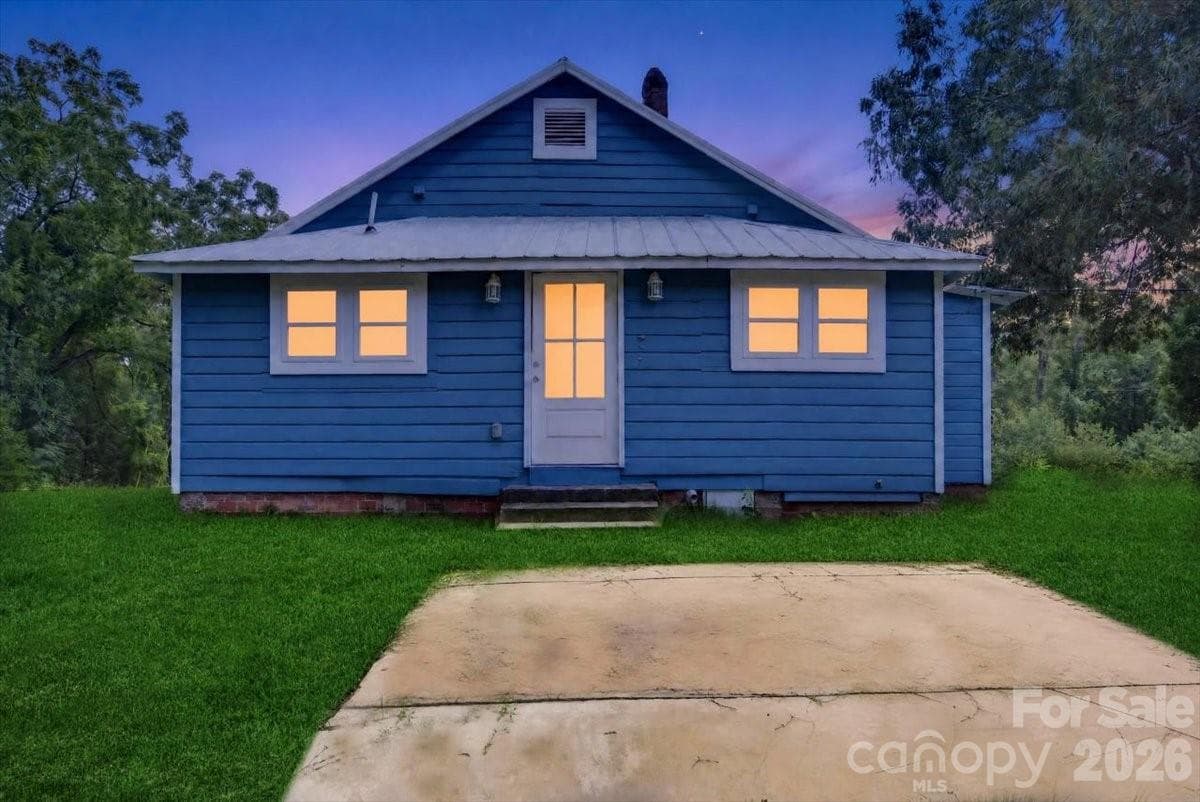 Single Family Residence at 480 Wyatt Grove Church Road, Gold Hill, photo 26 of 38
