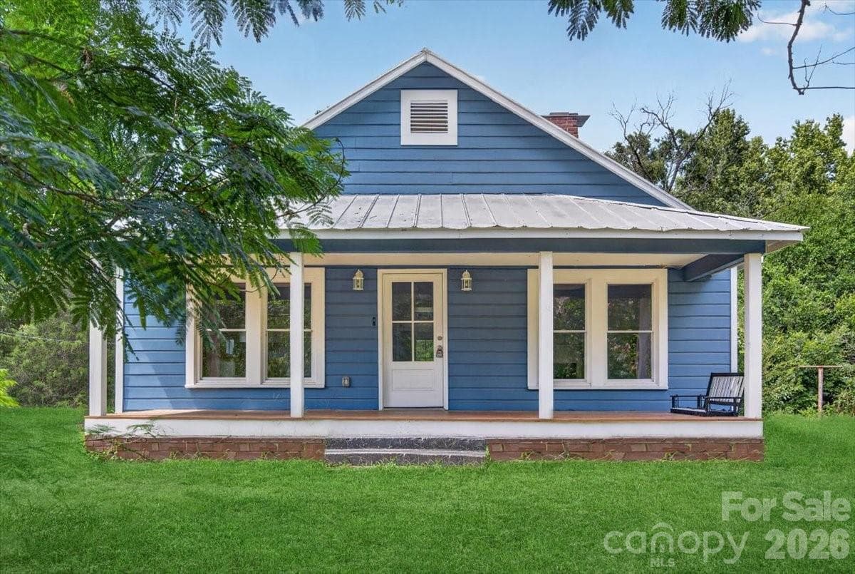 Single Family Residence at 480 Wyatt Grove Church Road, Gold Hill, photo 2 of 38