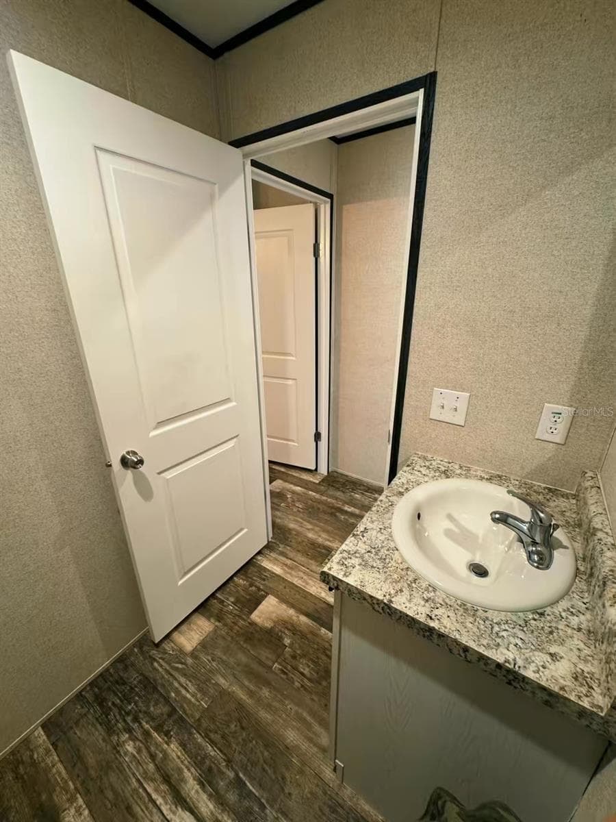 Manufactured Home at 2013 KEPNER DR, HOLIDAY, photo 16 of 28