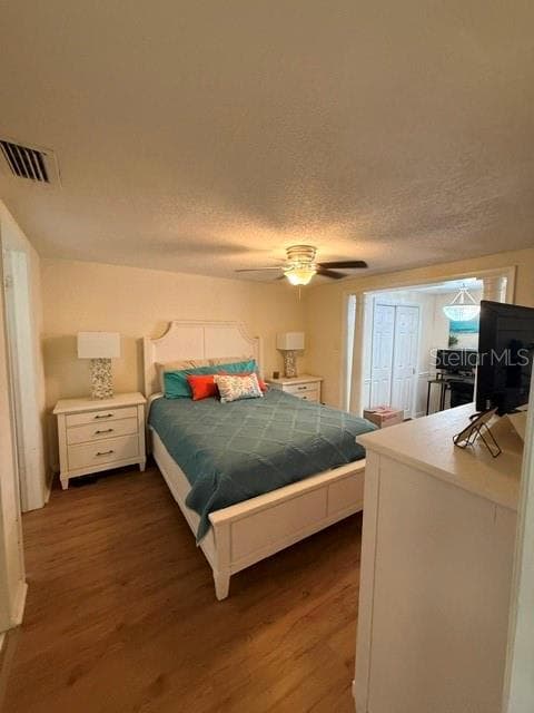 Furnishings included. However if buyer does not want furnishings, seller will remove them. - 3444 TROPHY BLVD, NEW PORT RICHEY