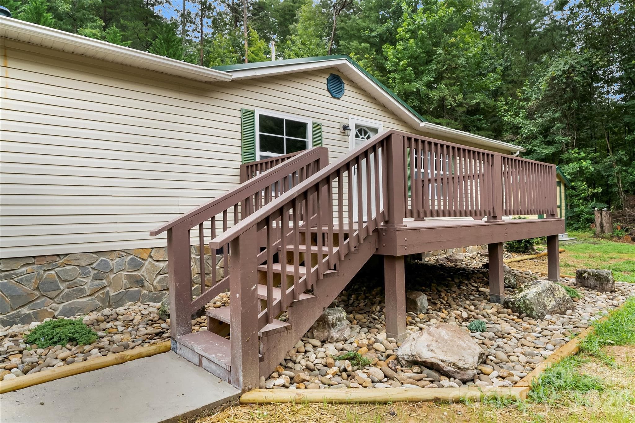 Single Family Residence at 2236 Sisue Street, Morganton, photo 22 of 38