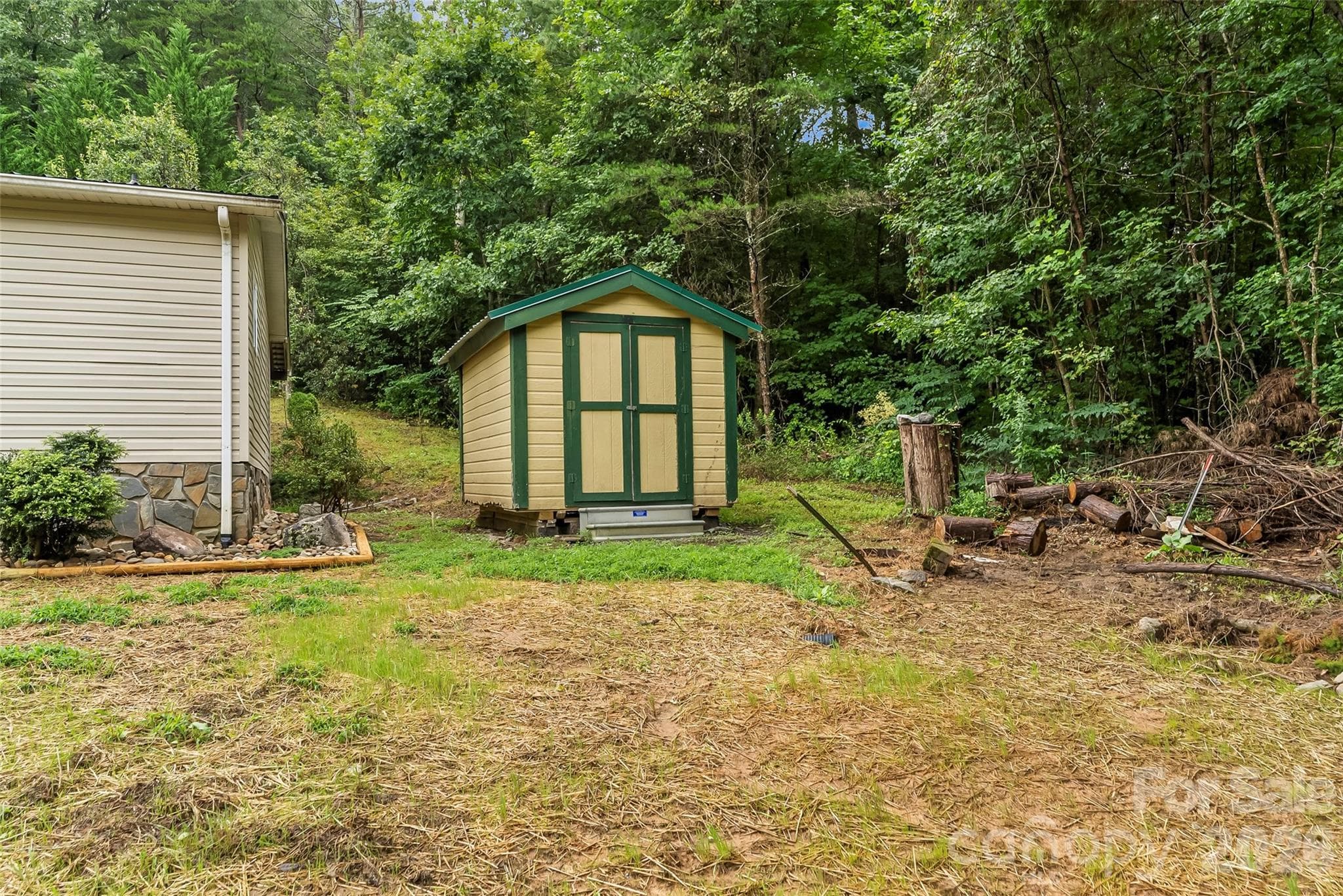 Single Family Residence at 2236 Sisue Street, Morganton, photo 34 of 38