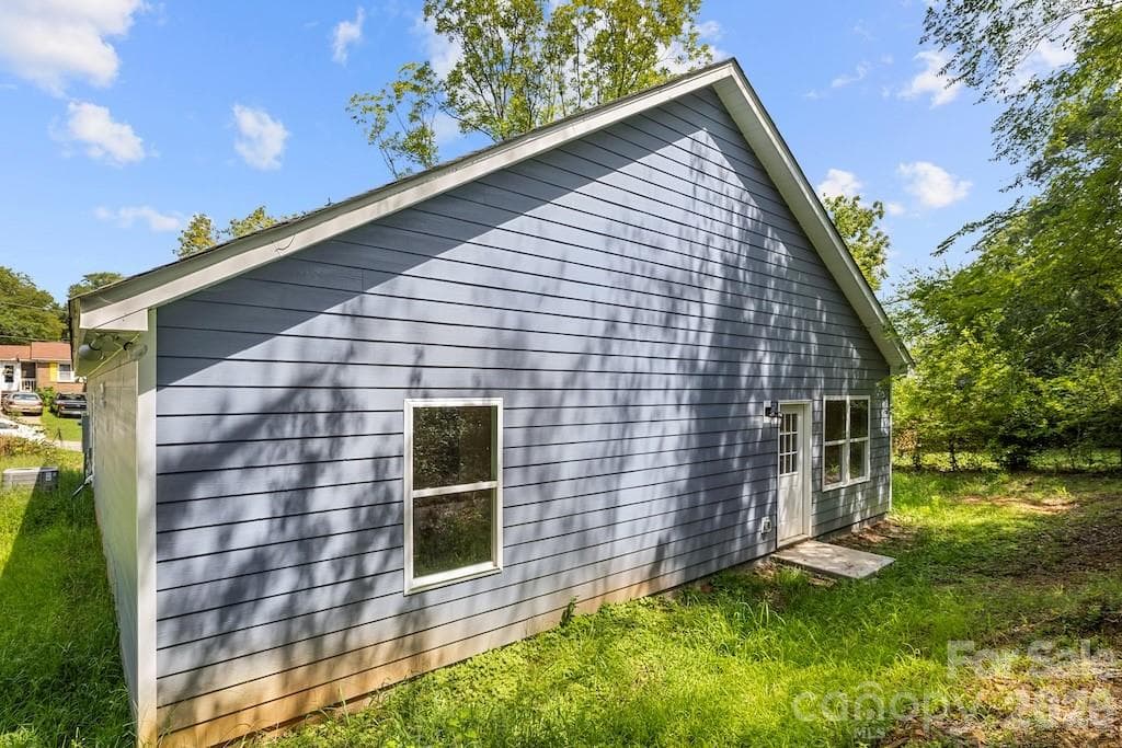 Single Family Residence at 505 E Dunlap Street, Lancaster, photo 27 of 28