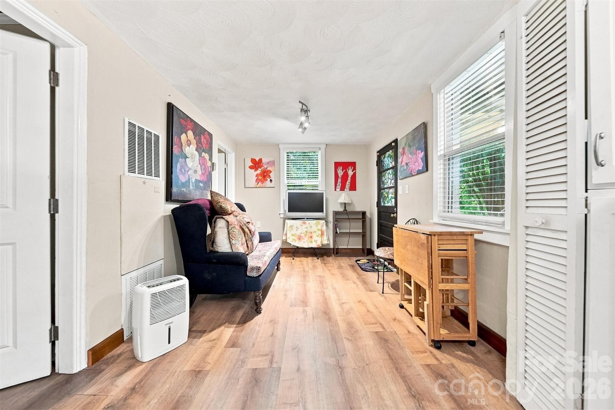Portfolio at 2588 Old Shelby Road, Hickory, photo 15 of 48