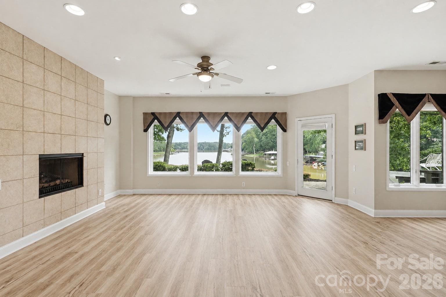 Single Family Residence at 1075 Lakefront Woods Drive, Belmont, photo 28 of 46