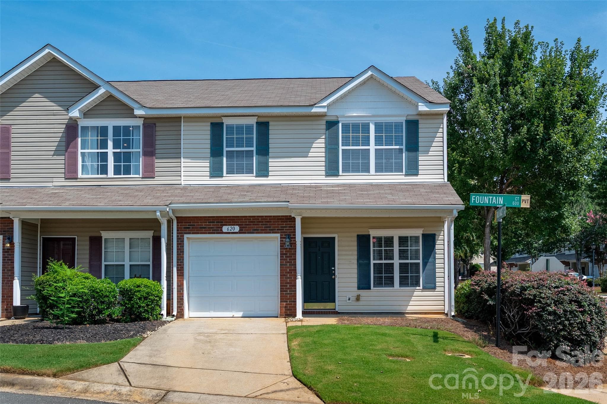 620 Fountain Court