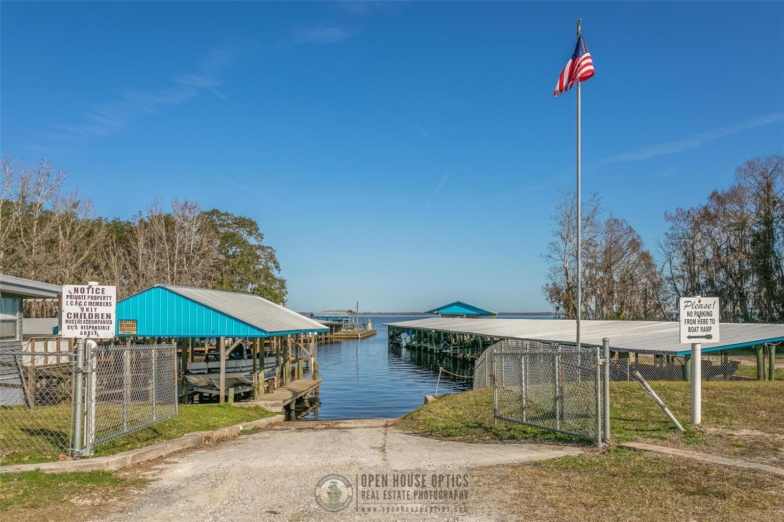 Manufactured Home at 101 TROUT TRL, CRESCENT CITY, photo 28 of 42