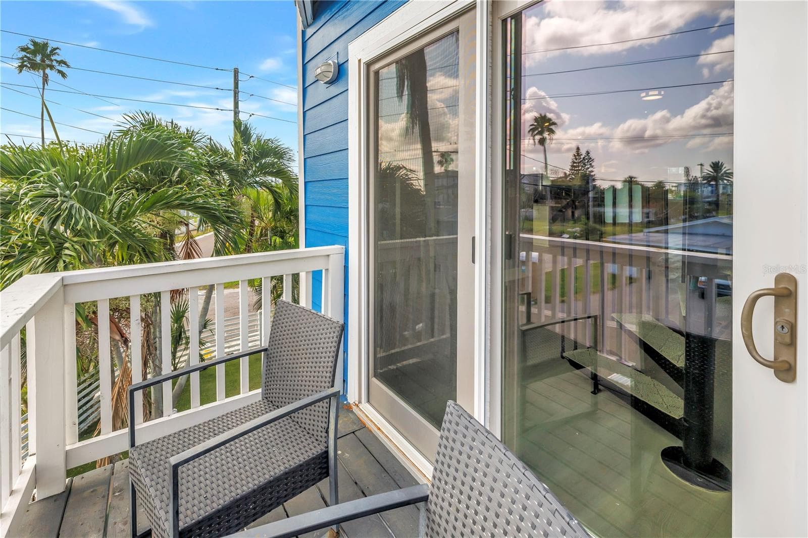 Single Family Residence at 14500 N BAYSHORE DR, MADEIRA BEACH, photo 23 of 60