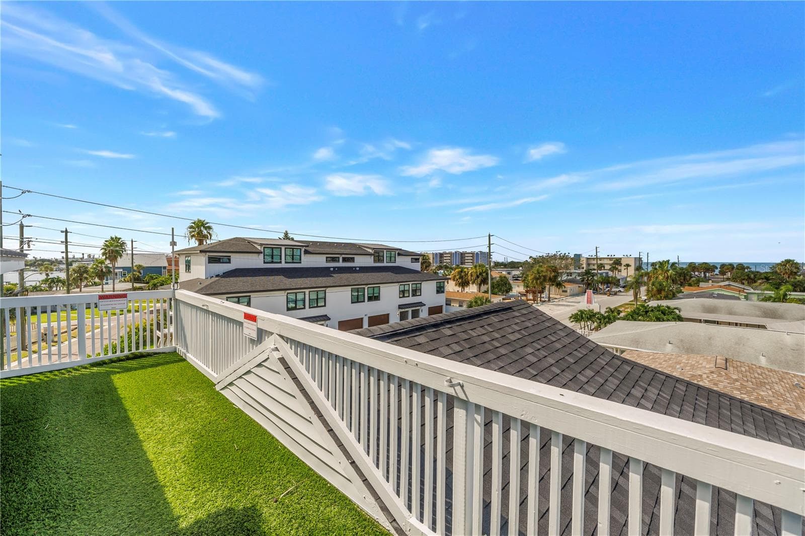 Single Family Residence at 14500 N BAYSHORE DR, MADEIRA BEACH, photo 43 of 60