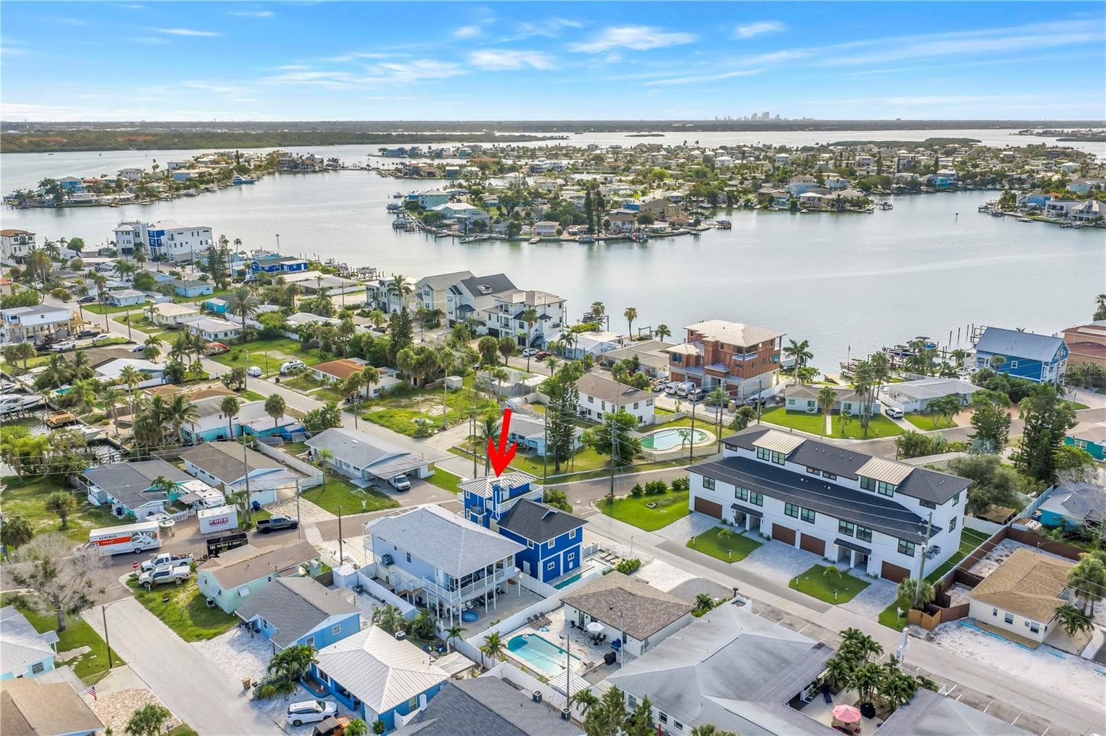 Single Family Residence at 14500 N BAYSHORE DR, MADEIRA BEACH, photo 52 of 60