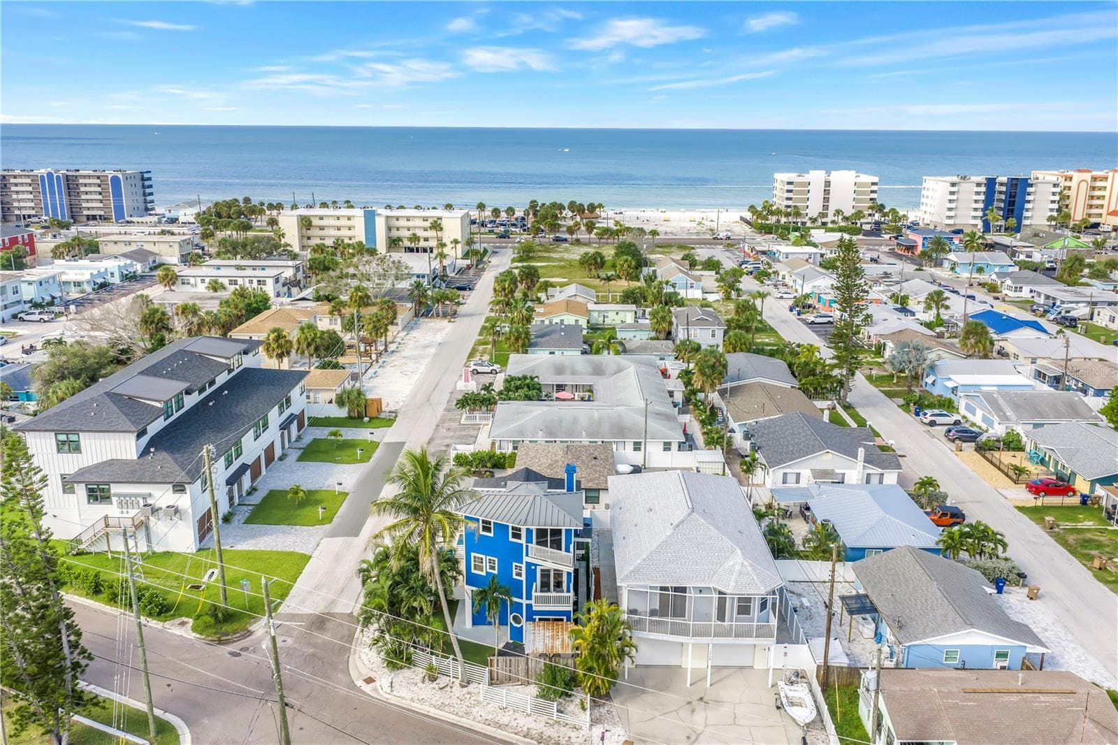 Single Family Residence at 14500 N BAYSHORE DR, MADEIRA BEACH, photo 57 of 60