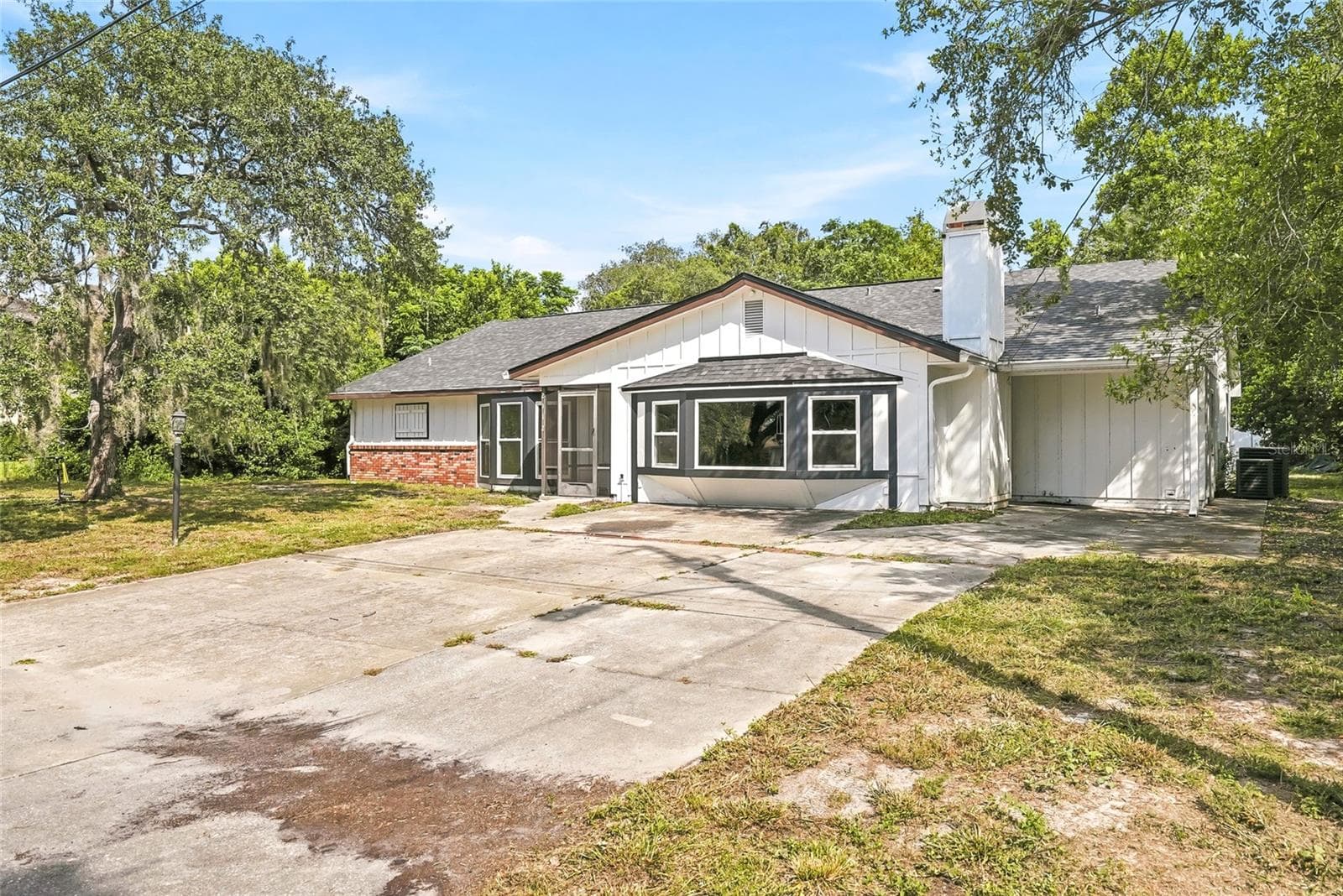 Single Family Residence at 2112 MEADOW LARK RD, SPRING HILL, photo 5 of 53