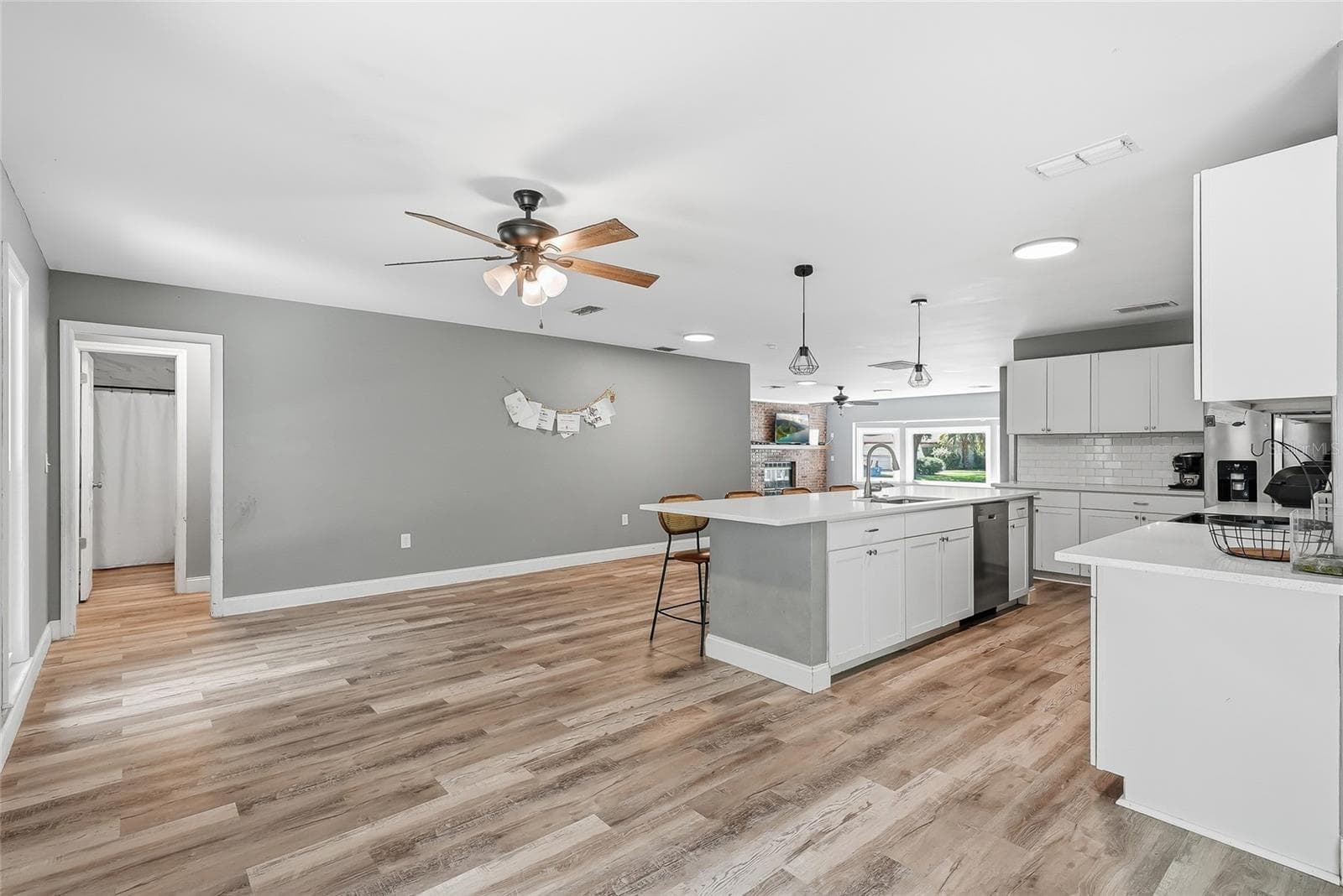 Single Family Residence at 2112 MEADOW LARK RD, SPRING HILL, photo 18 of 53