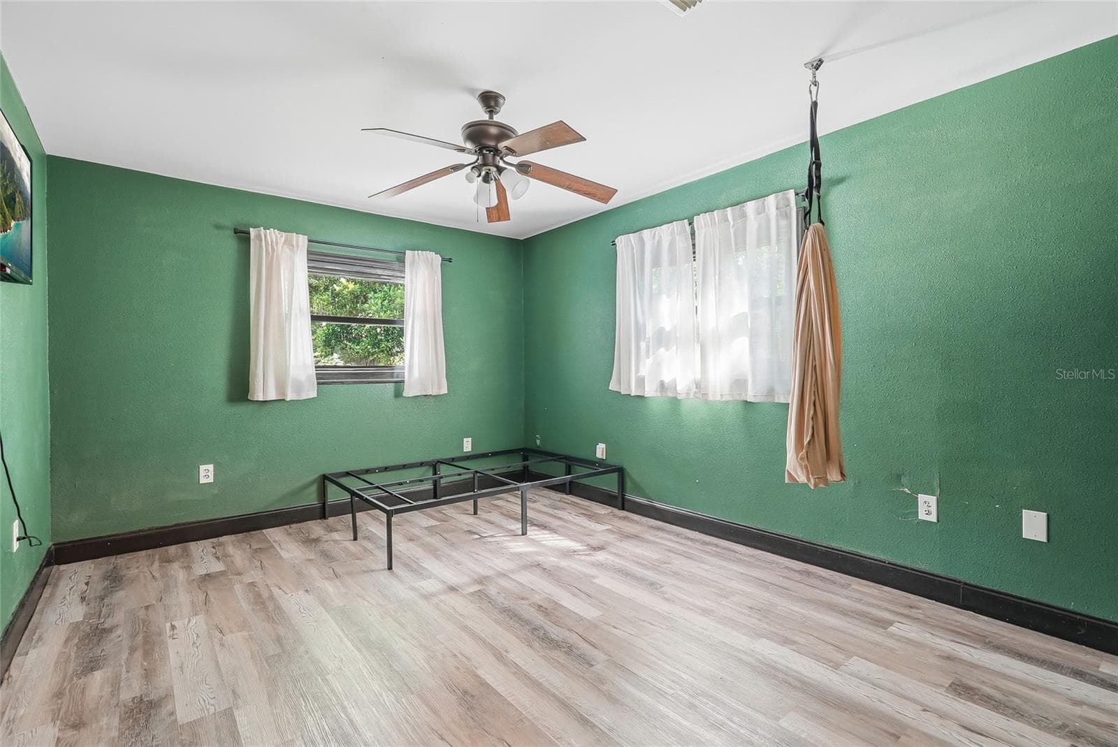 Single Family Residence at 2112 MEADOW LARK RD, SPRING HILL, photo 31 of 53