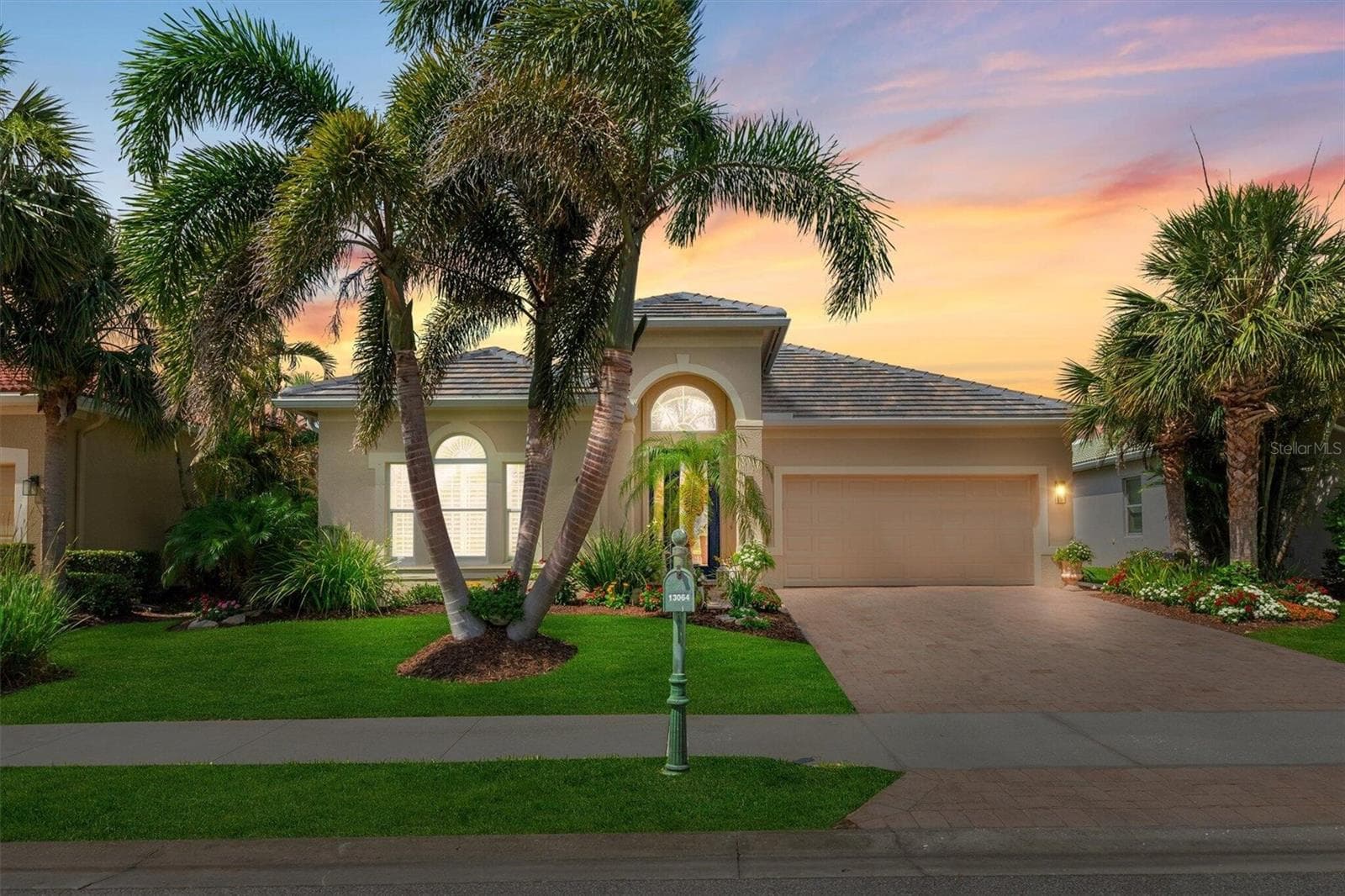 13064 N MARSH DR