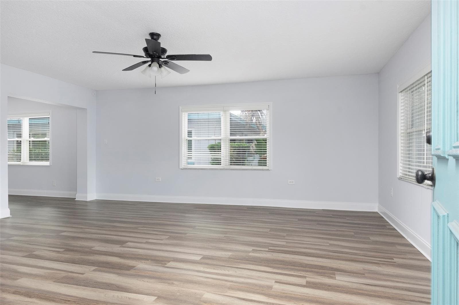 Single Family Residence at 6929 39TH AVE N, ST PETERSBURG, photo 12 of 35