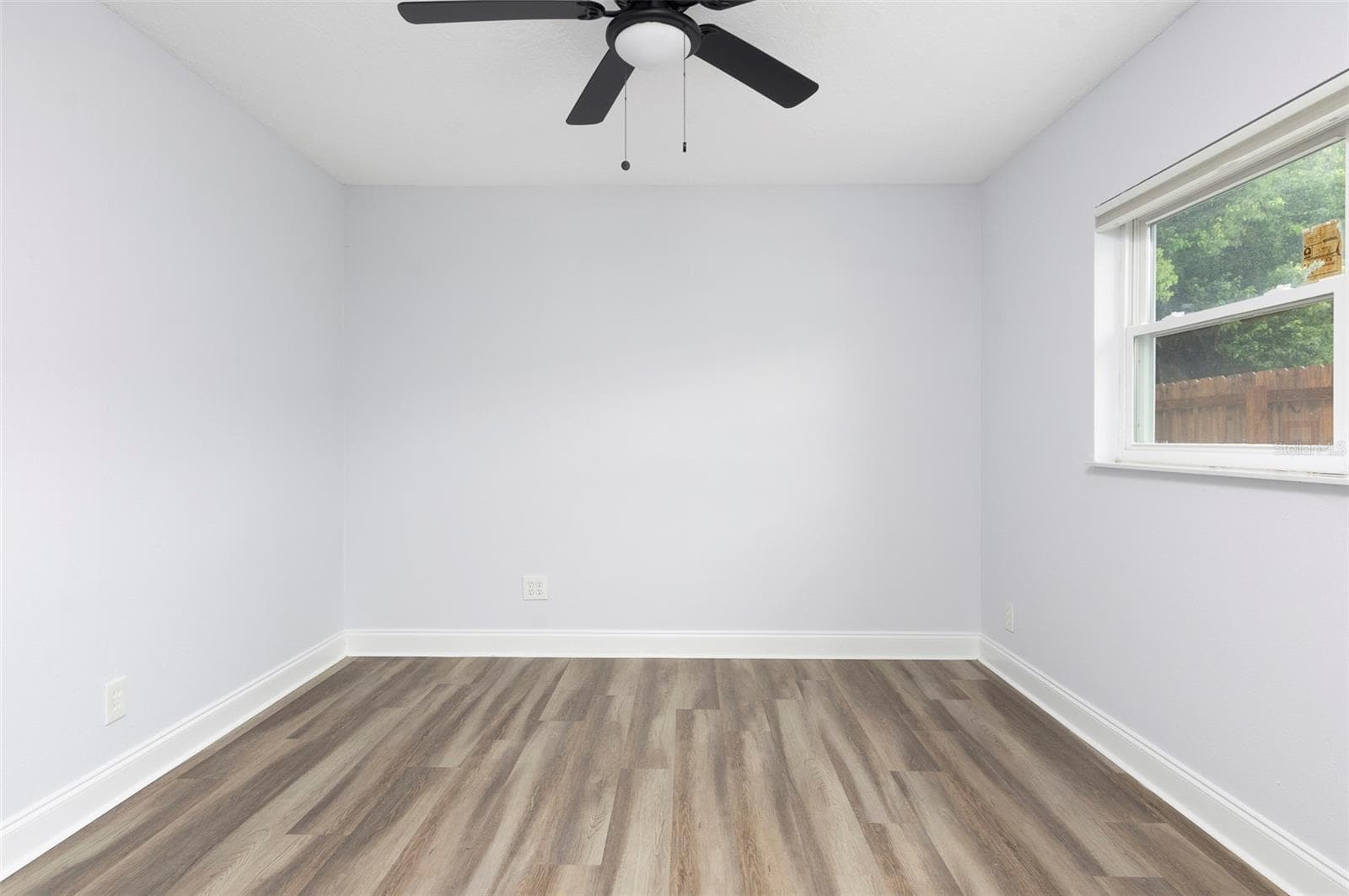 Single Family Residence at 6929 39TH AVE N, ST PETERSBURG, photo 13 of 35