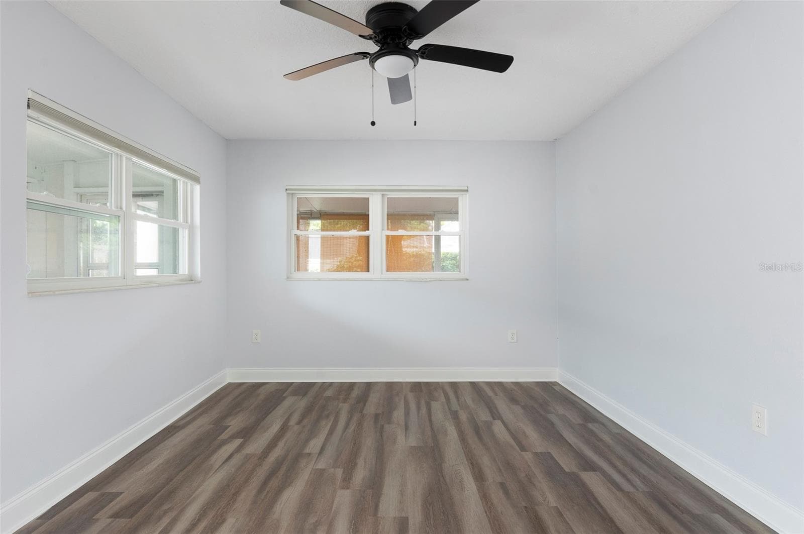 Single Family Residence at 6929 39TH AVE N, ST PETERSBURG, photo 23 of 35