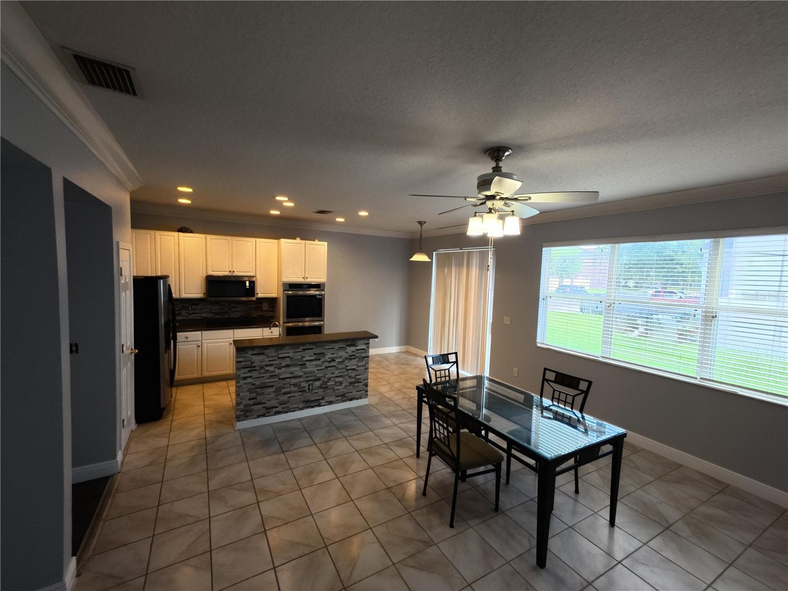 Single Family Residence at 1701 CHALKSAND WAY, RUSKIN, photo 17 of 25